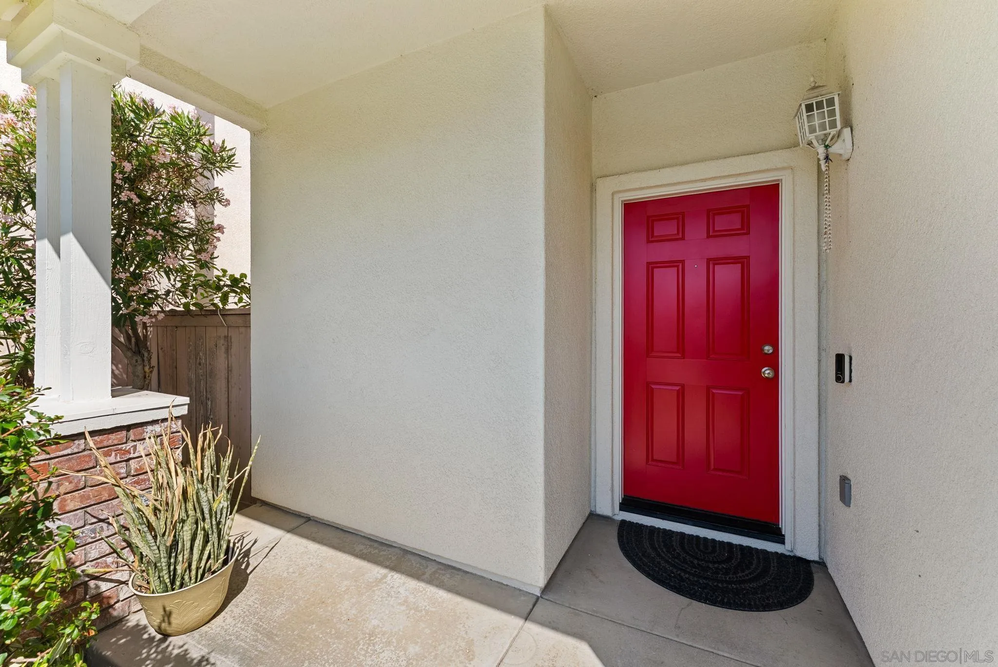https://cdn.realtyfeed.com/cdn/127/260009151/dabf76fdb6e049392e62e316d12648d4.webp