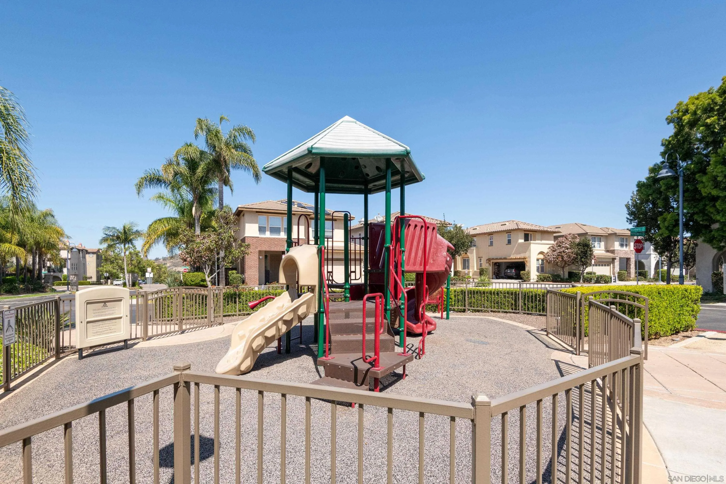 https://cdn.realtyfeed.com/cdn/127/260009153/27458d4aab7dce01ccacf025b17156a5.webp