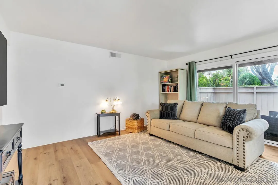 6878 Navajo Rd UNIT 43, San Diego, CA, 92119