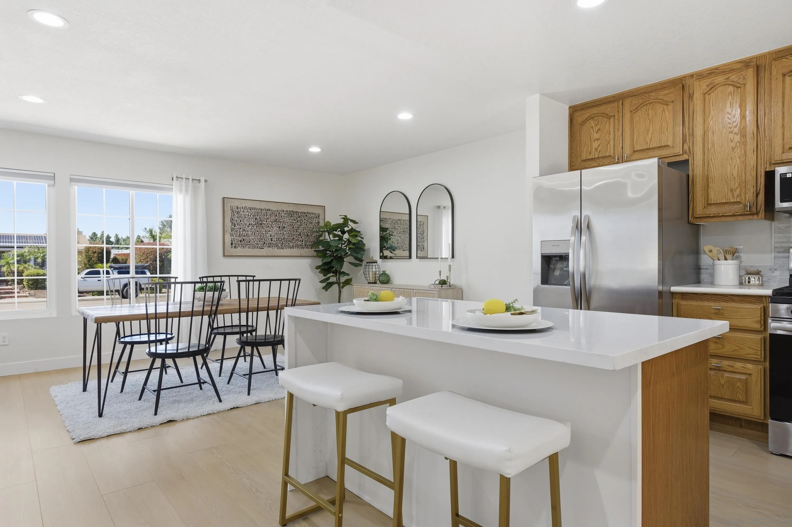 https://cdn.realtyfeed.com/cdn/127/260009157/28d21b5214eacf4b2b66a95748fe6bf5.webp