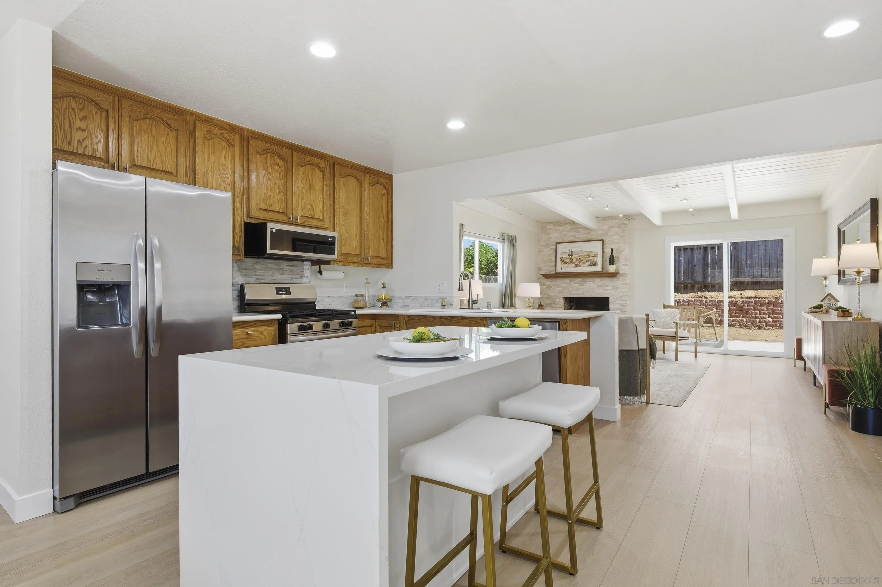 https://cdn.realtyfeed.com/cdn/127/260009157/e16d13b1e233b6c194ce0a24b8830184.webp