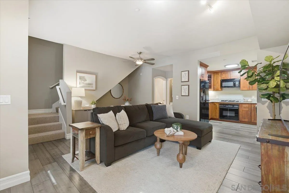 Photo #9: 260009159 Listing: Photo #9