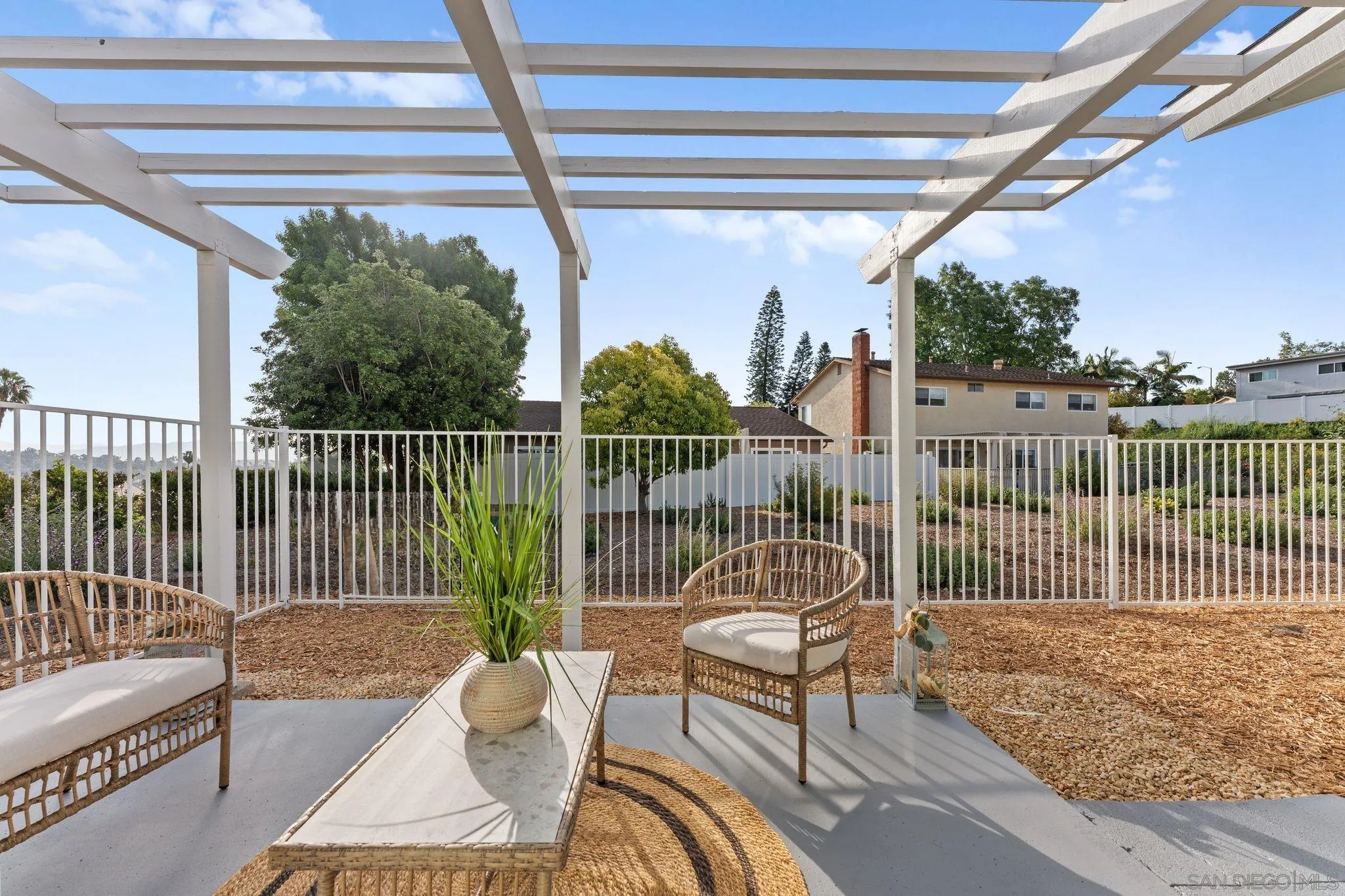 2427 Fieldlane Pl Unit 3, Spring Valley, CA 91977 - Photo 3 of 41, Spring Valley, CA