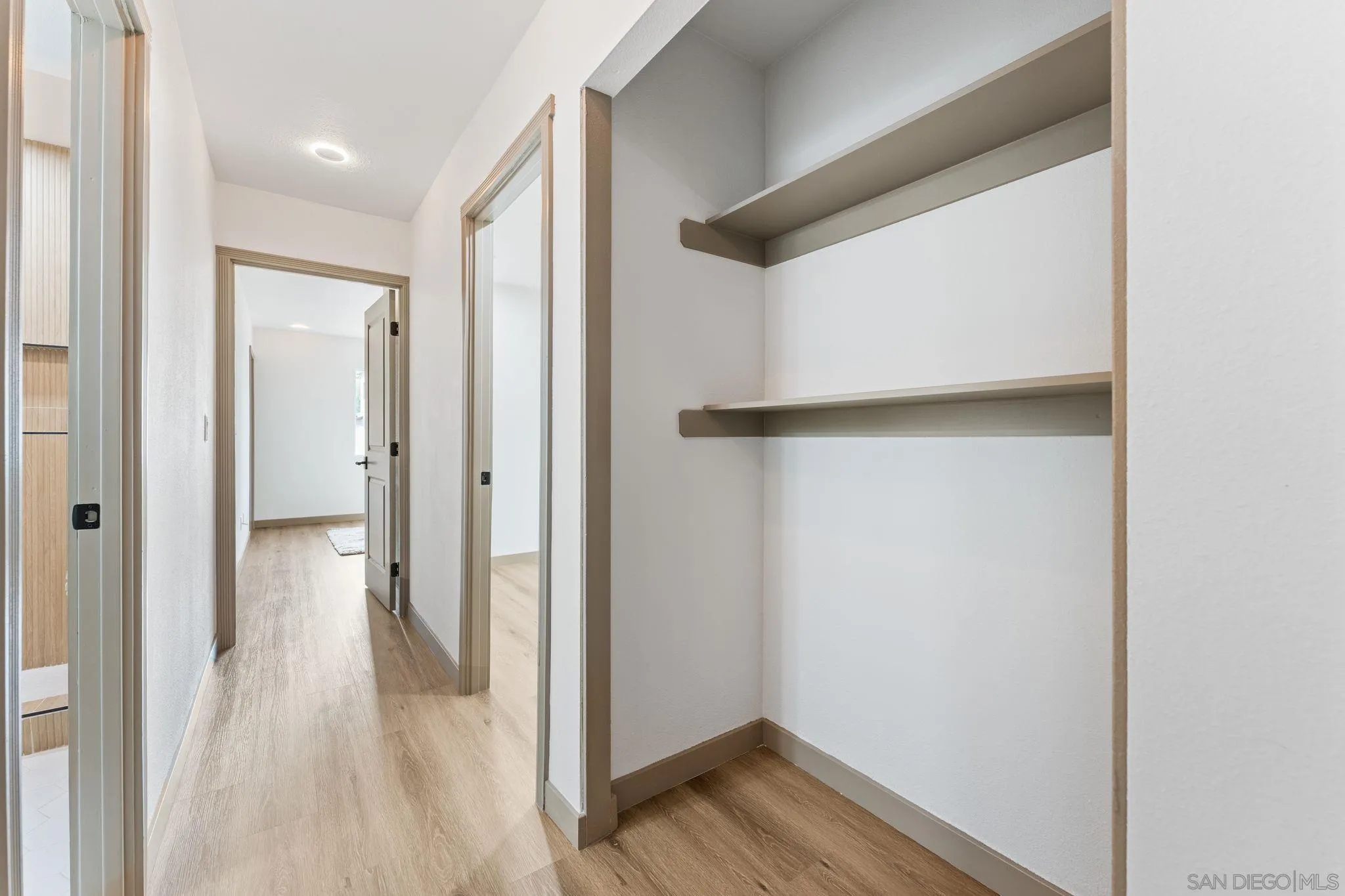 https://cdn.realtyfeed.com/cdn/127/260009163/7e364d61fc2d2c1d29abfe42c87682eb.webp