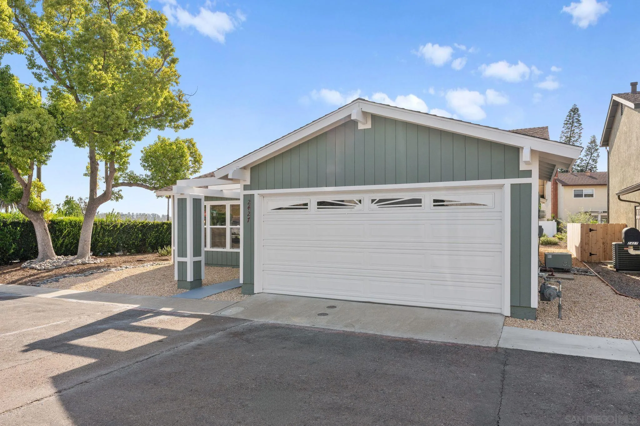 https://cdn.realtyfeed.com/cdn/127/260009163/899720f75cdd1fe1e4fc77e9d05a15b6.webp