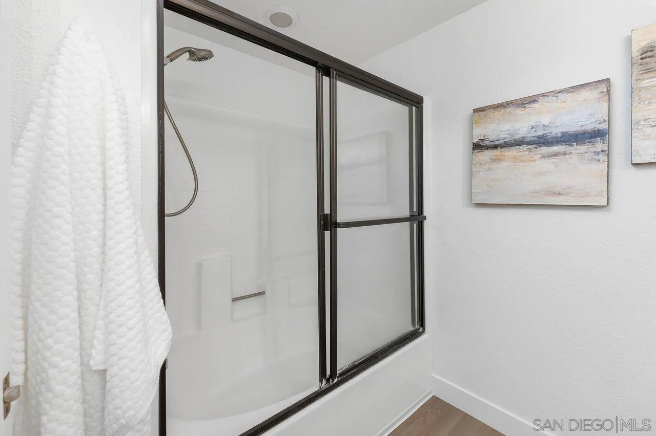 https://cdn.realtyfeed.com/cdn/127/260009168/0701ea37e2042f32da654607b42063f4.webp