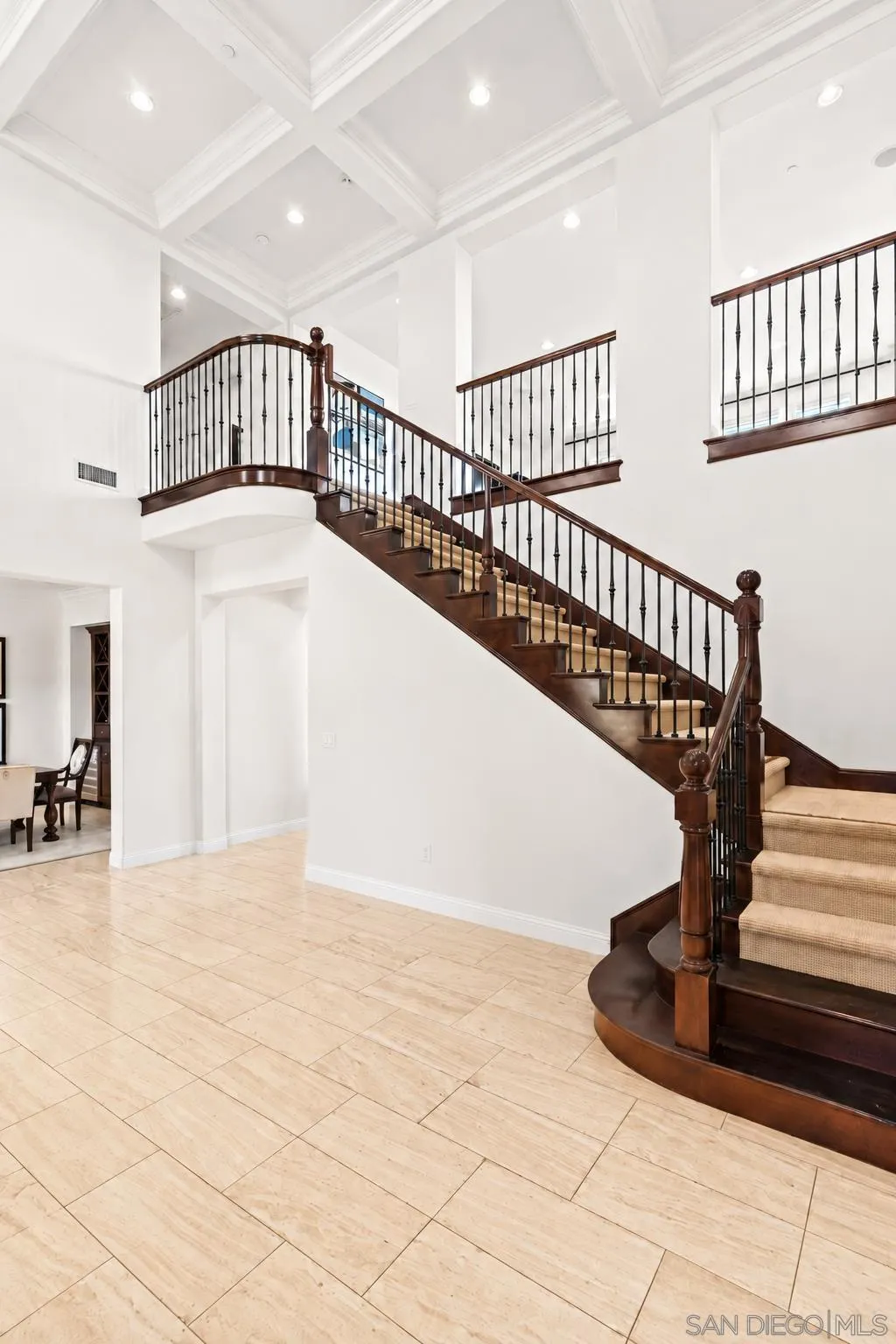 https://cdn.realtyfeed.com/cdn/127/260009172/60fda25715ea2c2c4512e0fe30a81a9c.webp