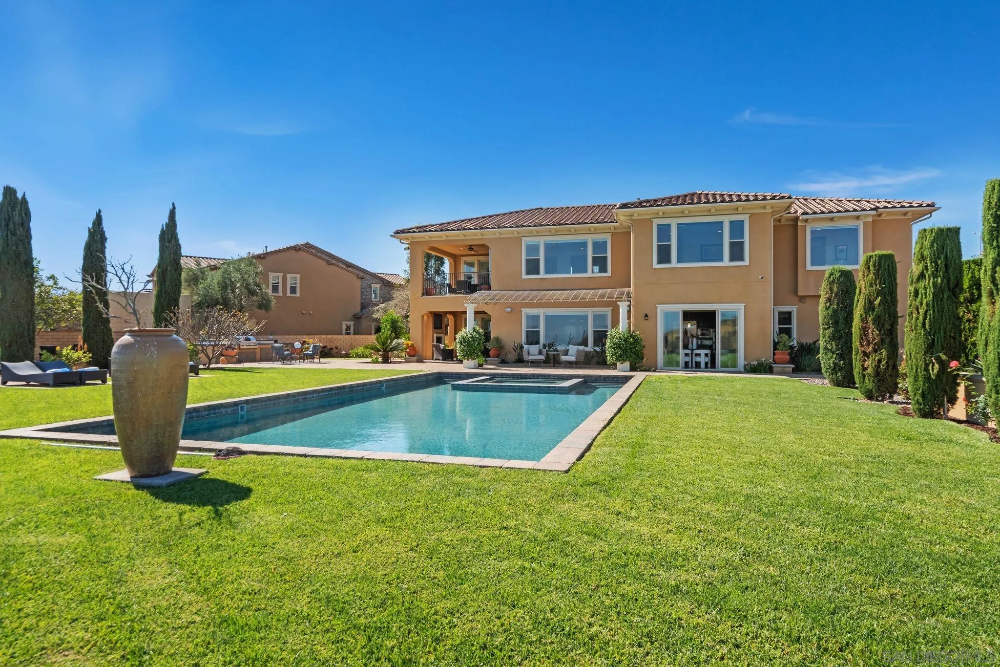 https://cdn.realtyfeed.com/cdn/127/260009172/7ae9481c92f66c4ec41ff493117a8d9f.webp