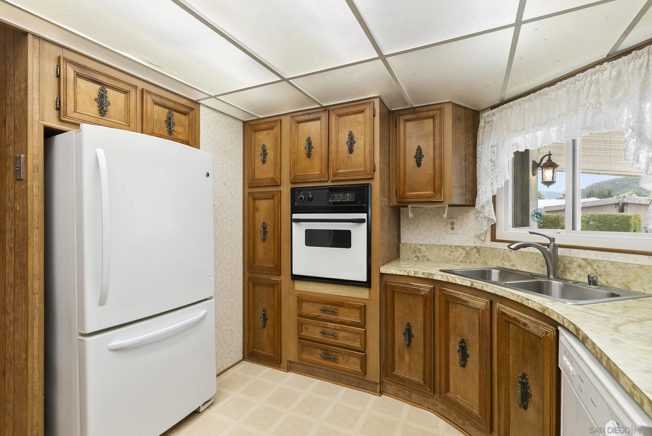https://cdn.realtyfeed.com/cdn/127/260009184/4b5d91f31308750a58b74baff691131f.webp