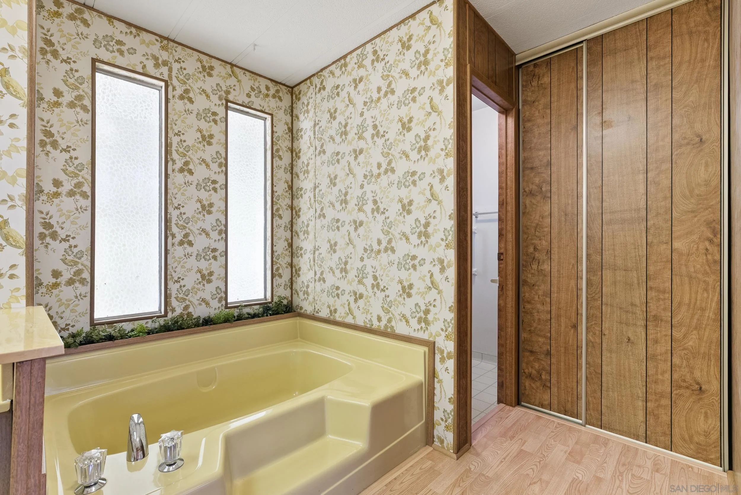 https://cdn.realtyfeed.com/cdn/127/260009184/5cc0cfe1044af18278e35e980bdd6f06.webp