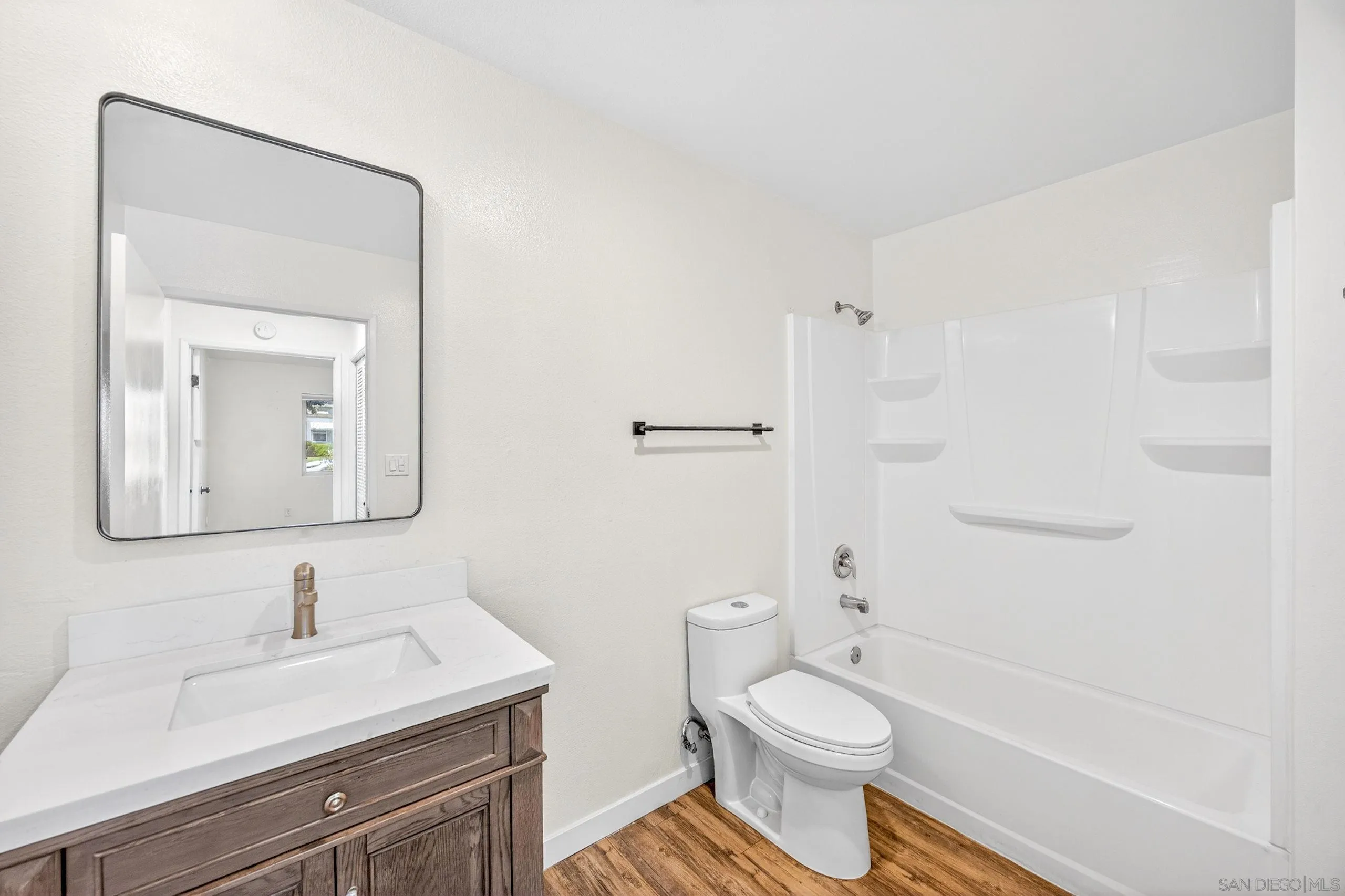 Photo #22: 260009185 Listing: Photo #22