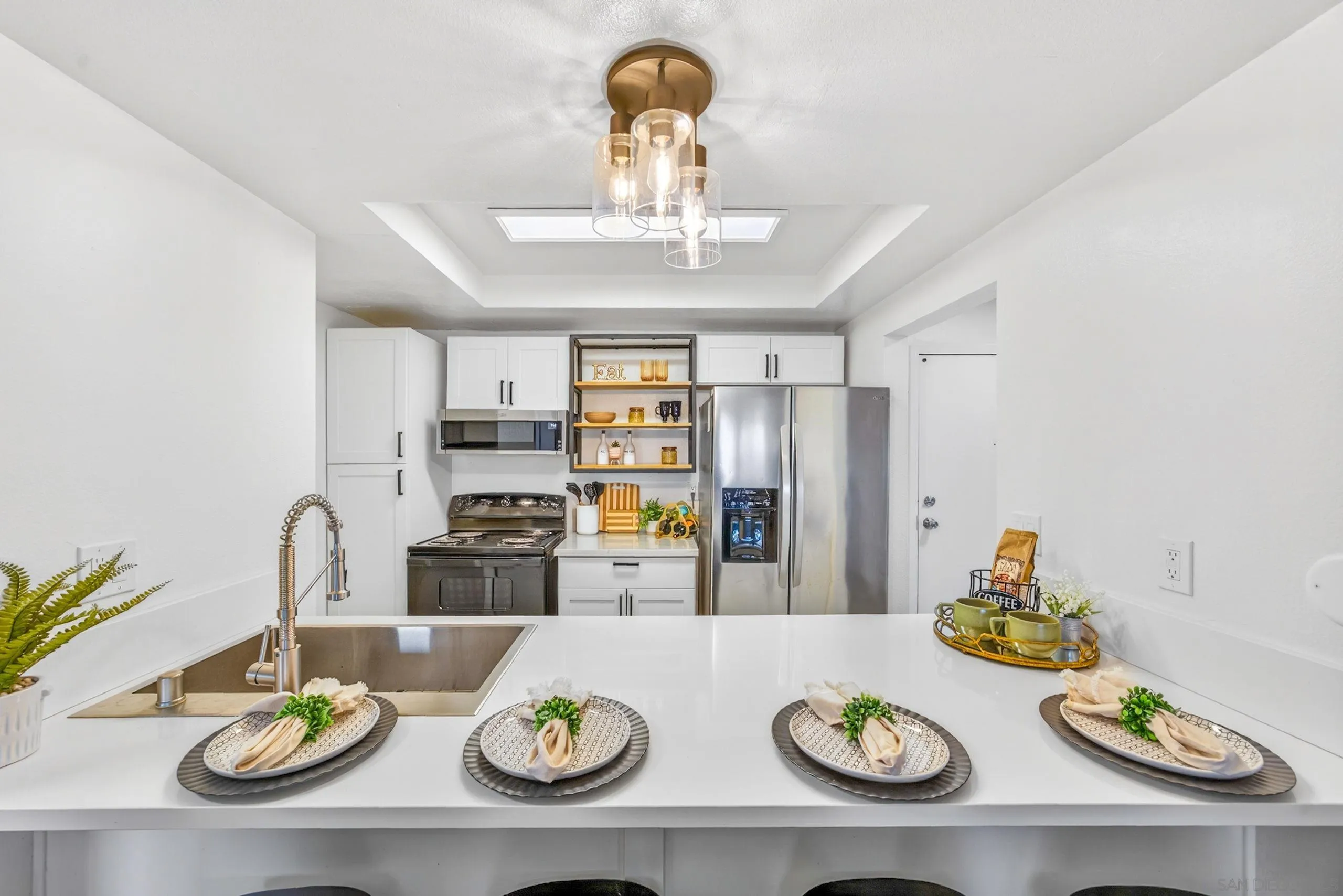 Photo #4: 260009185 Listing: Photo #4