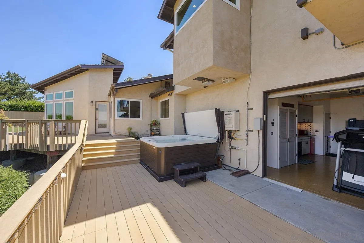 https://cdn.realtyfeed.com/cdn/127/260009187/0477989ee48df7f549e04702c1a5ef5f.webp