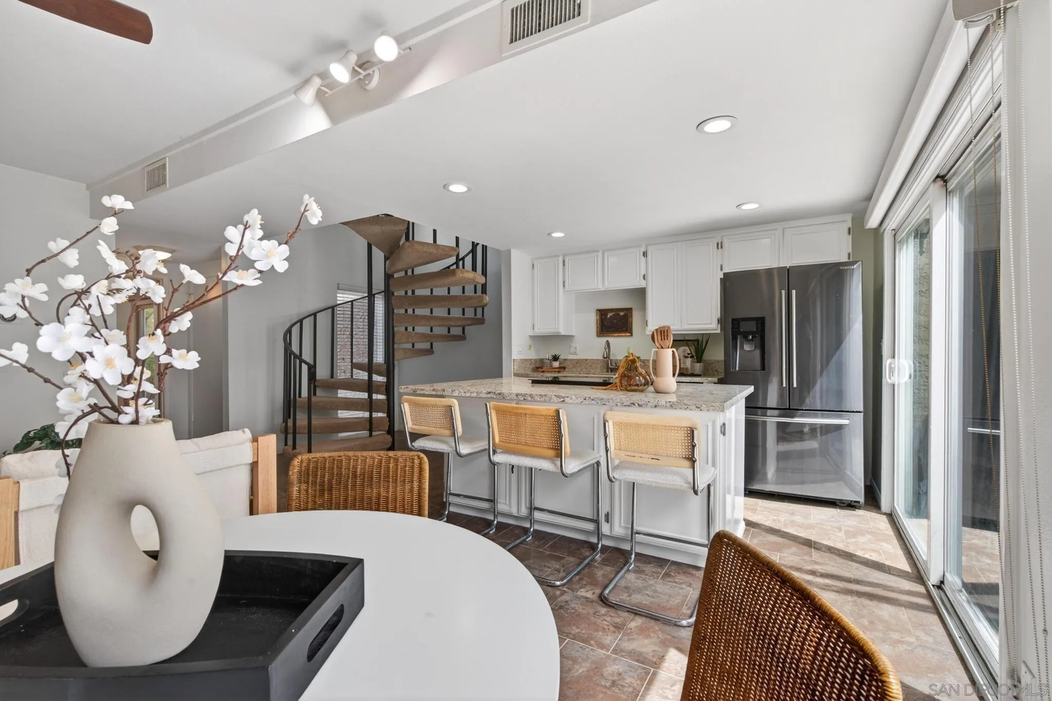 Photo #11: 260009188 Listing: Photo #11