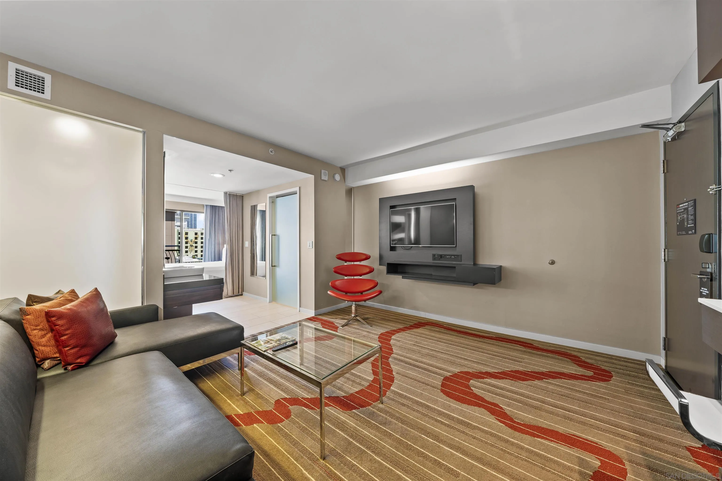 207 5th UNIT 950, San Diego, CA, 92101