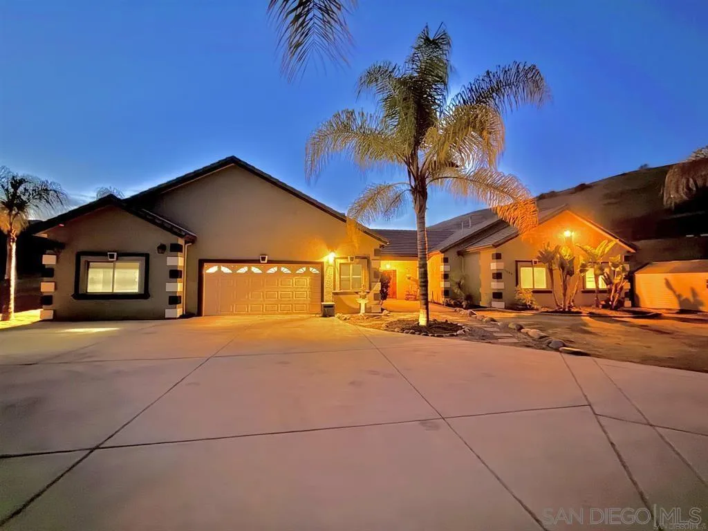 https://cdn.realtyfeed.com/cdn/127/260009190/08e98fa05cfe0c3d0d9db7f7de3bec4d.webp