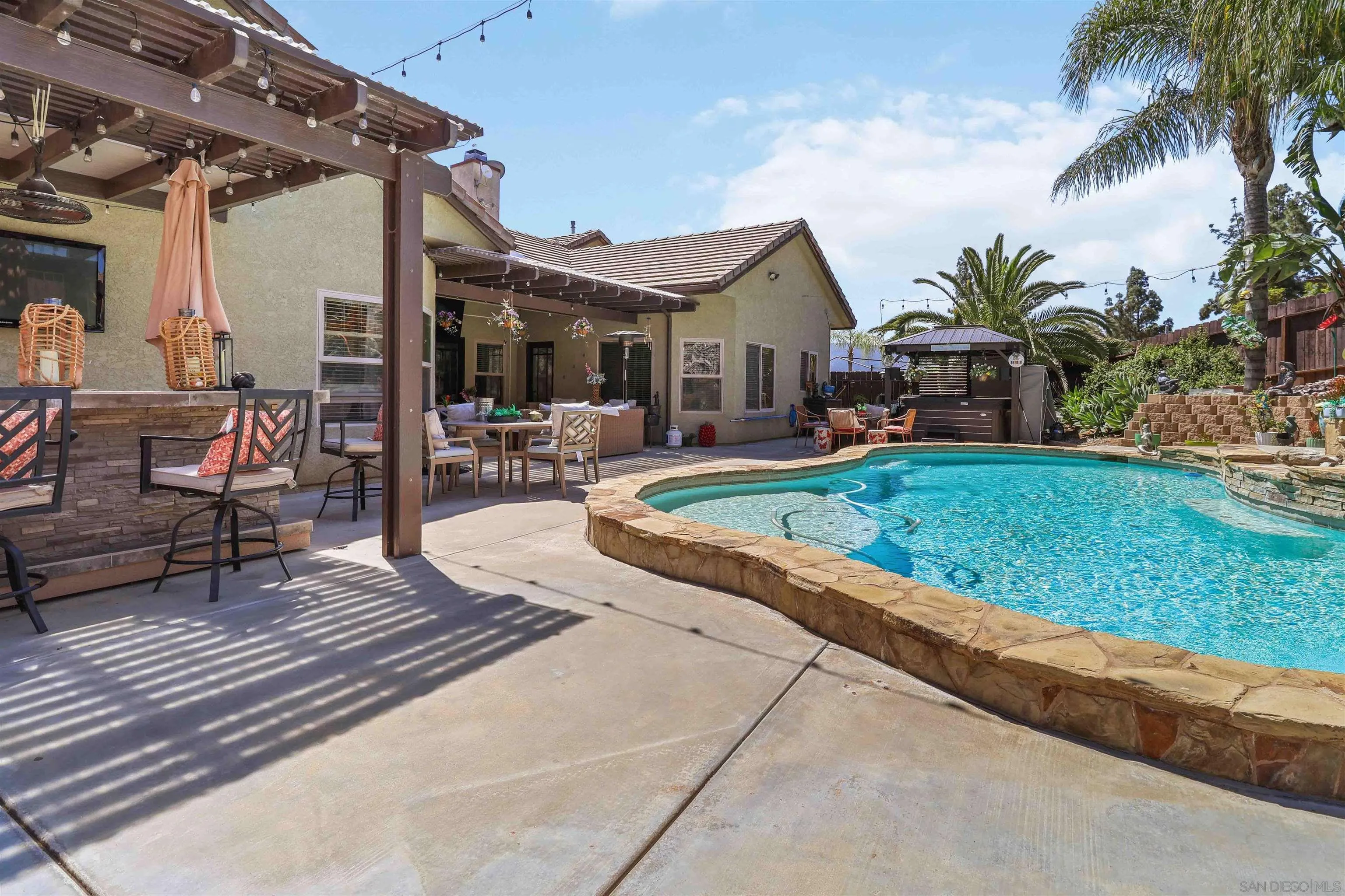 https://cdn.realtyfeed.com/cdn/127/260009190/3d9ff3b231ac7b96751e3affde736b77.webp