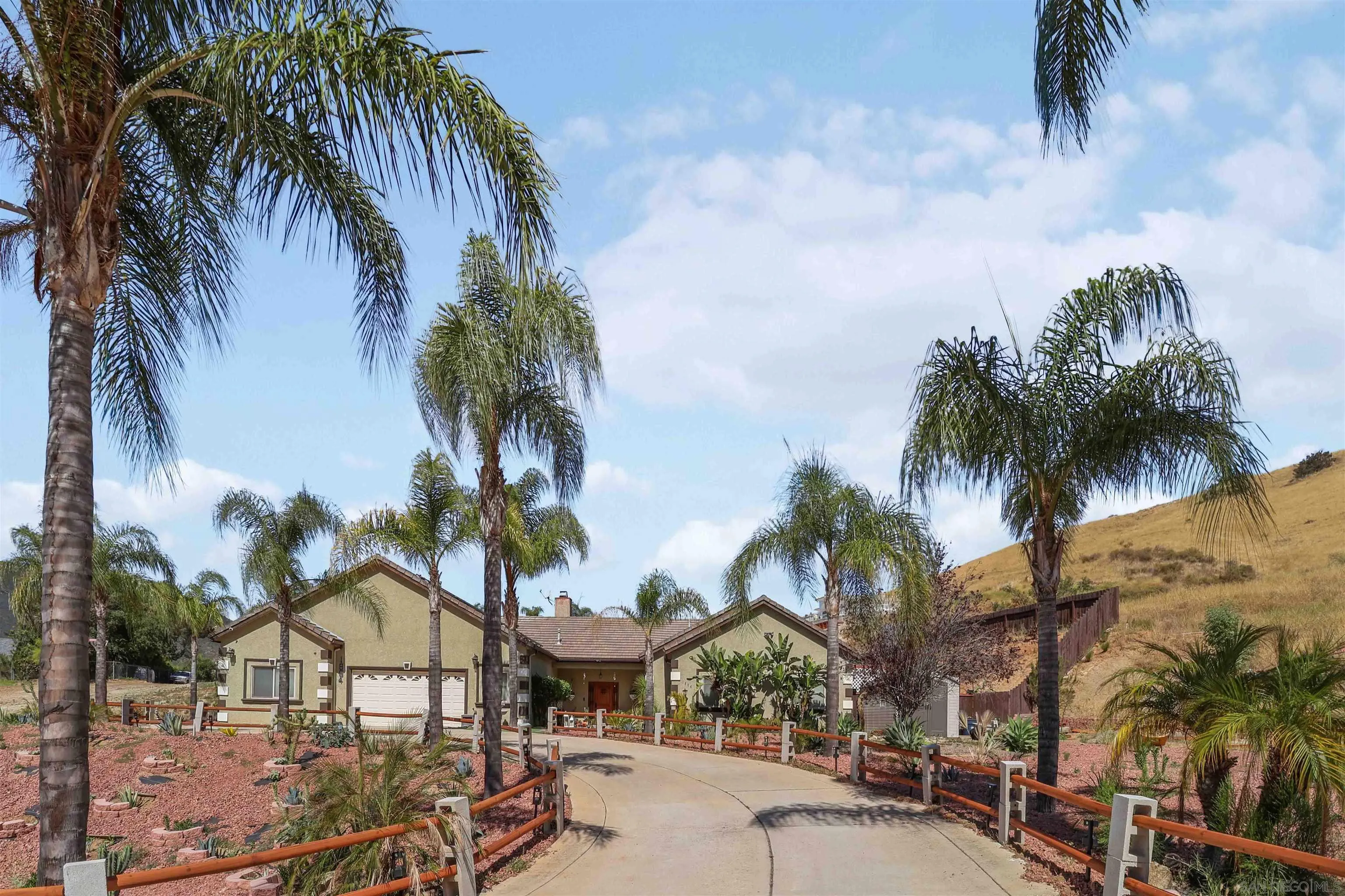 https://cdn.realtyfeed.com/cdn/127/260009190/4529cd96aa999fac983497c2c5e346e3.webp