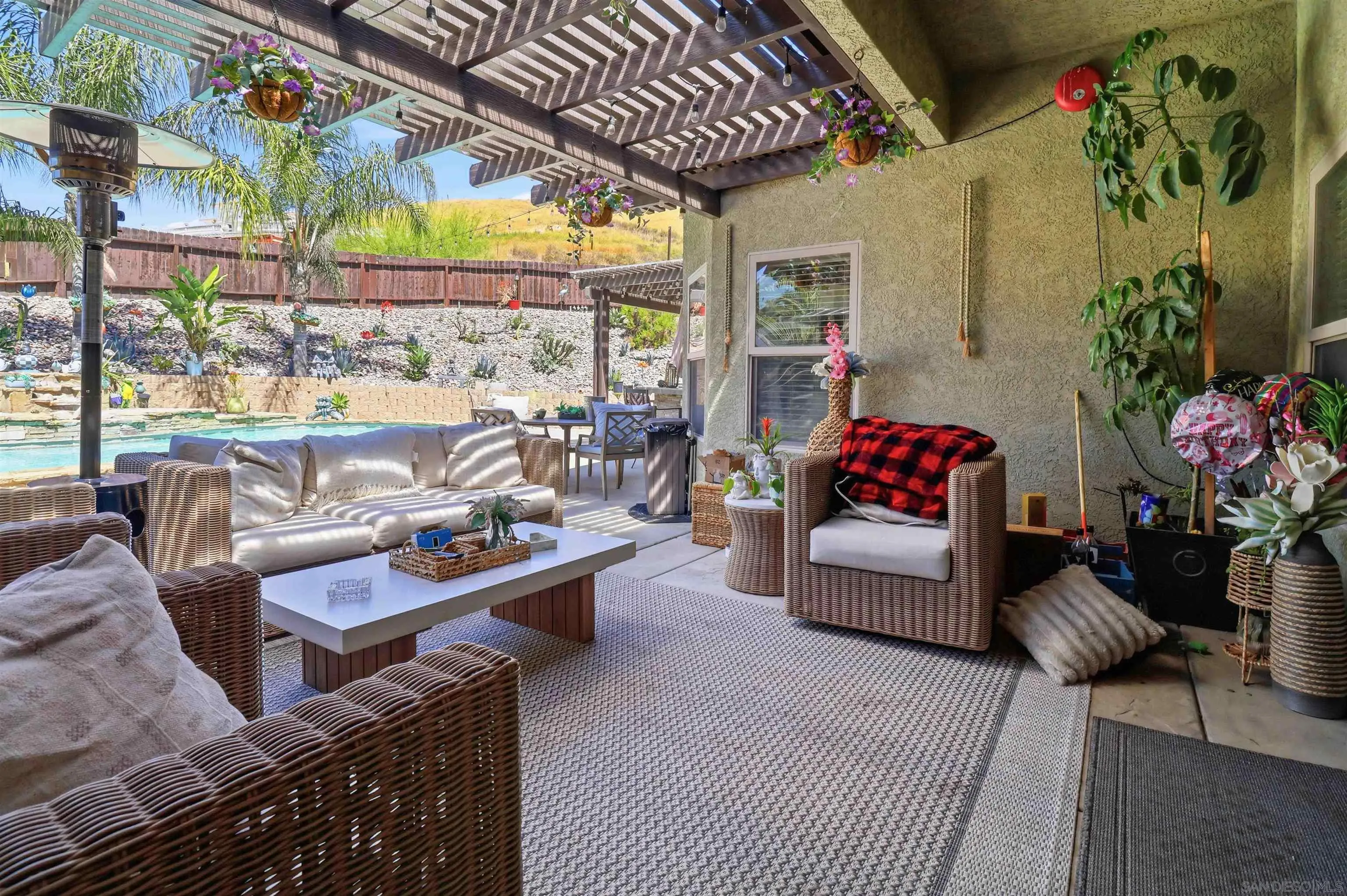https://cdn.realtyfeed.com/cdn/127/260009190/4a120a27f5a3a2688975819a4d4bc0bd.webp