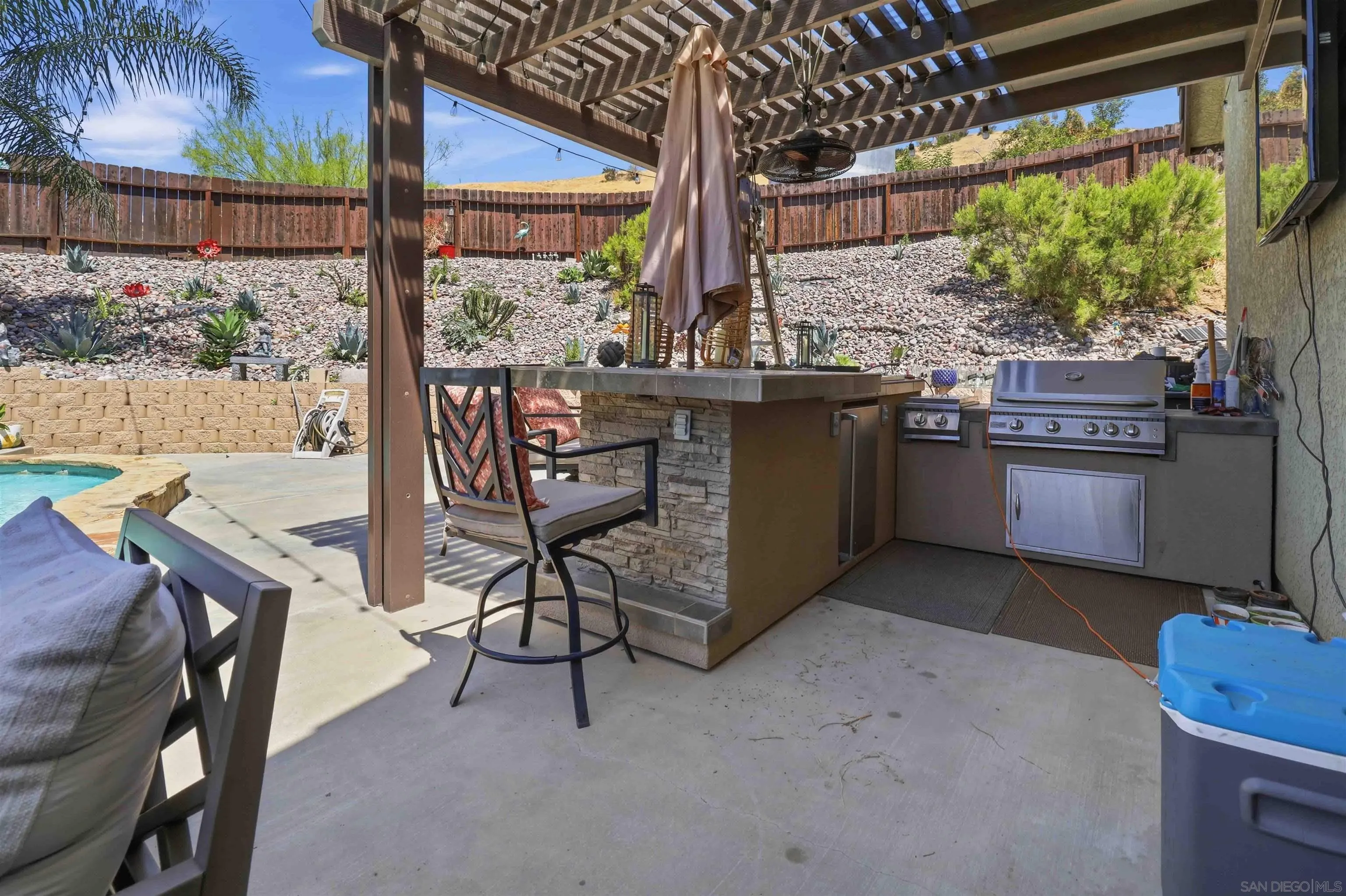 https://cdn.realtyfeed.com/cdn/127/260009190/665ff46e0938056956f8c3c3f229ea66.webp