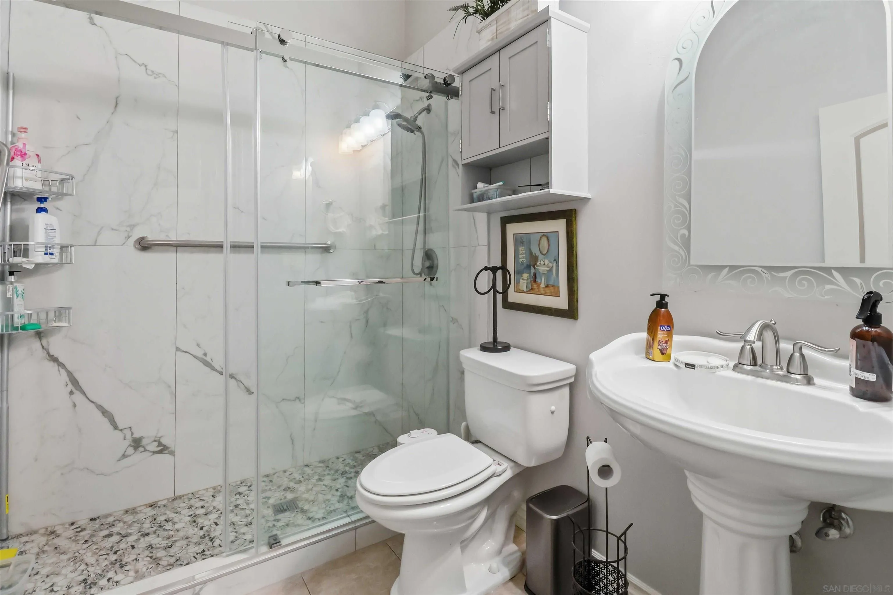https://cdn.realtyfeed.com/cdn/127/260009190/6dfc06af6714c01a43118869cb4cebb3.webp