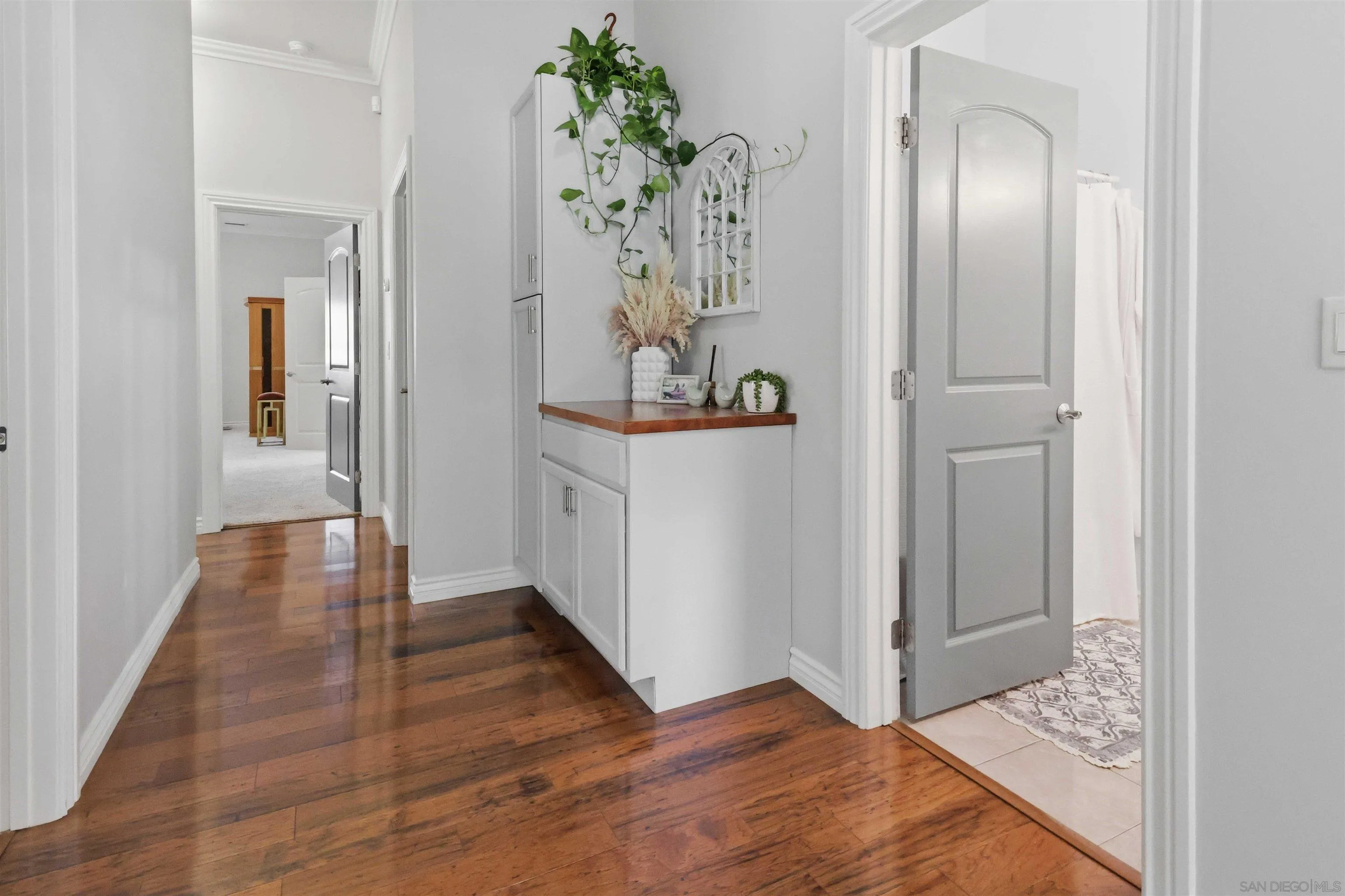 https://cdn.realtyfeed.com/cdn/127/260009190/d4c1c0a8c7c194d74afe6dc4b485a0f4.webp