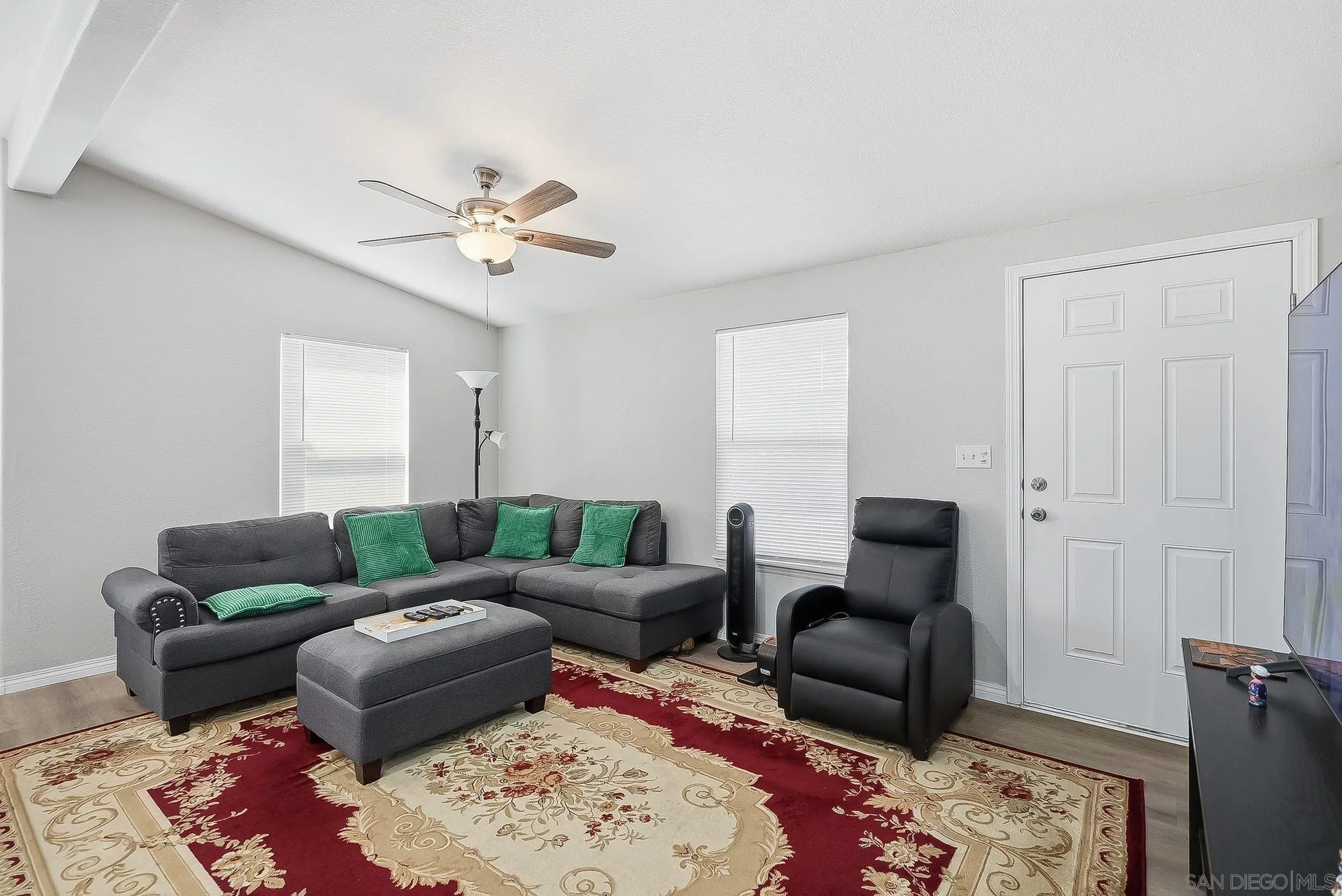 https://cdn.realtyfeed.com/cdn/127/260009191/8469d15bef49e130243f9d336449e114.webp