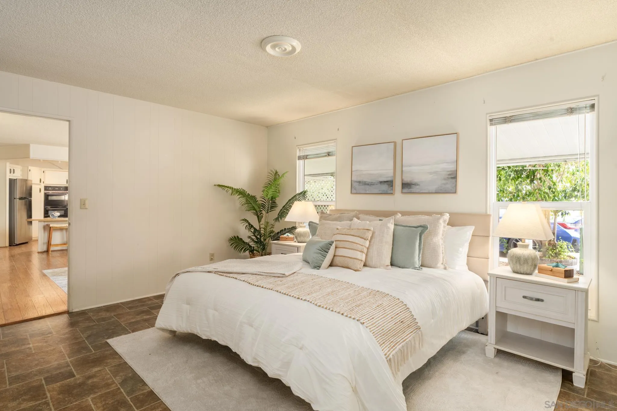 https://cdn.realtyfeed.com/cdn/127/260009195/5bbed02256f0025a6ed40e62972d9af0.webp