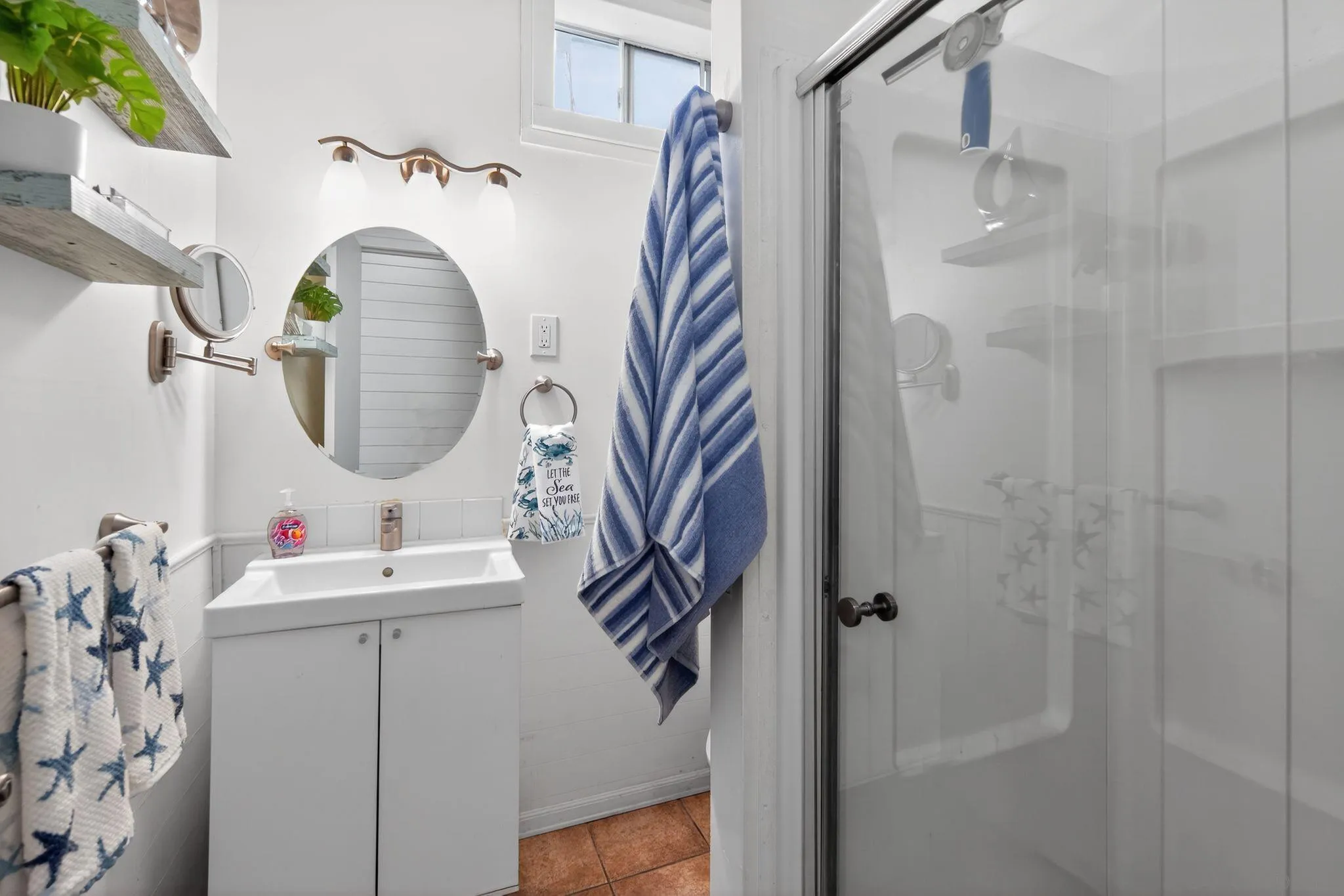 https://cdn.realtyfeed.com/cdn/127/260009198/040f602d61d486b54b48e512e57411a6.webp