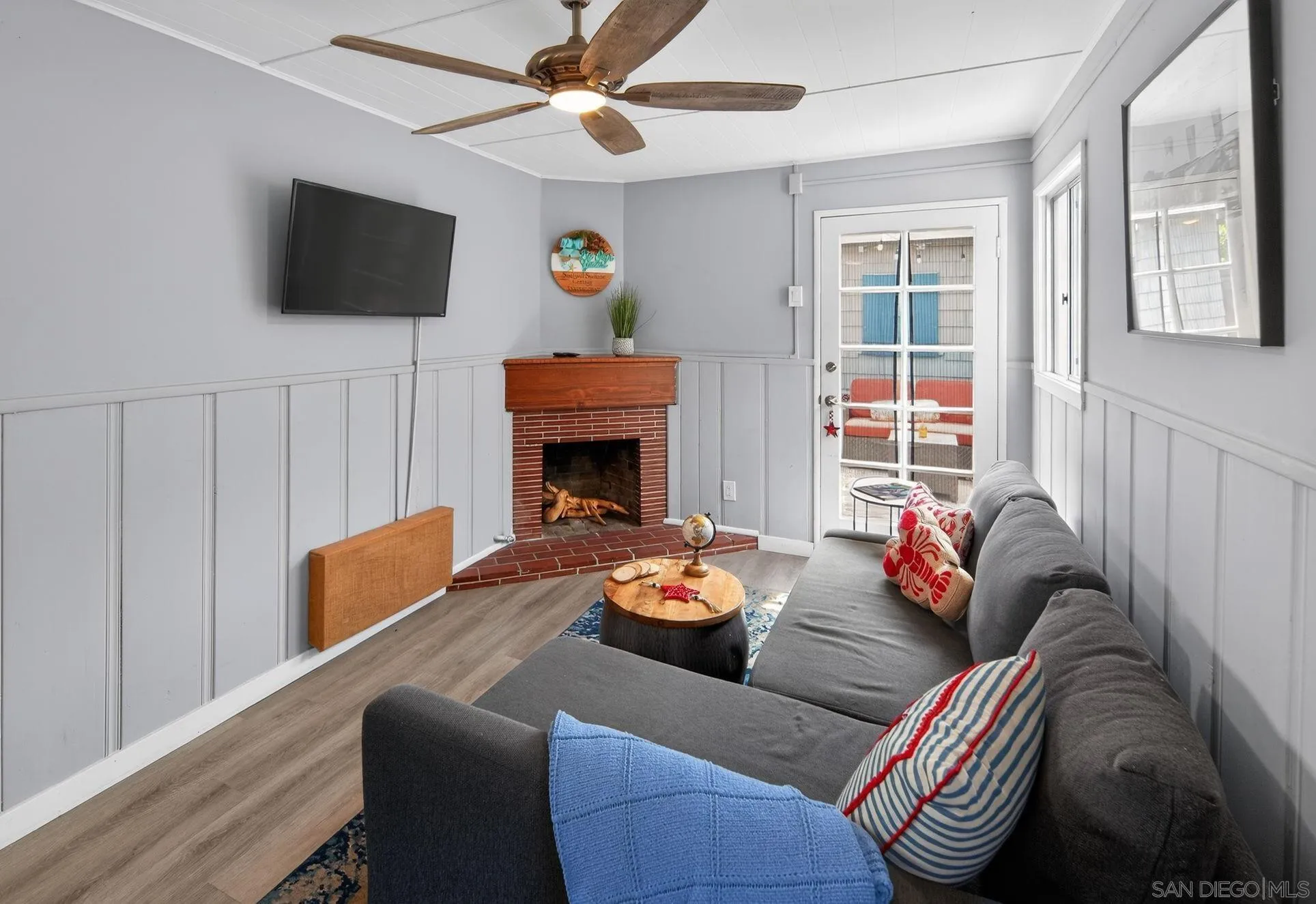 https://cdn.realtyfeed.com/cdn/127/260009198/2ec0fd487566471b5b33c4fec5e556bf.webp