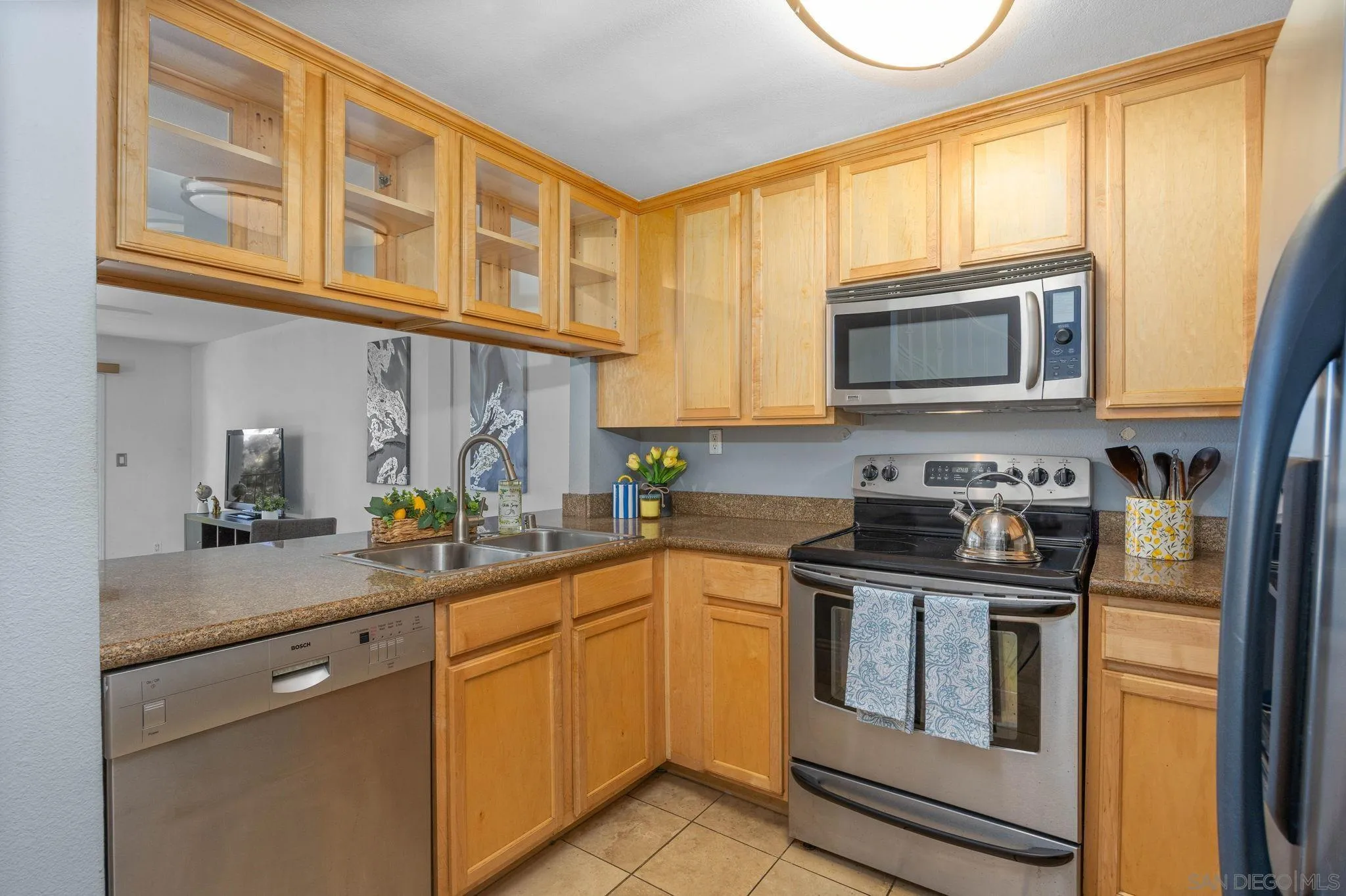 Photo #8: 260009199 Listing: Photo #8