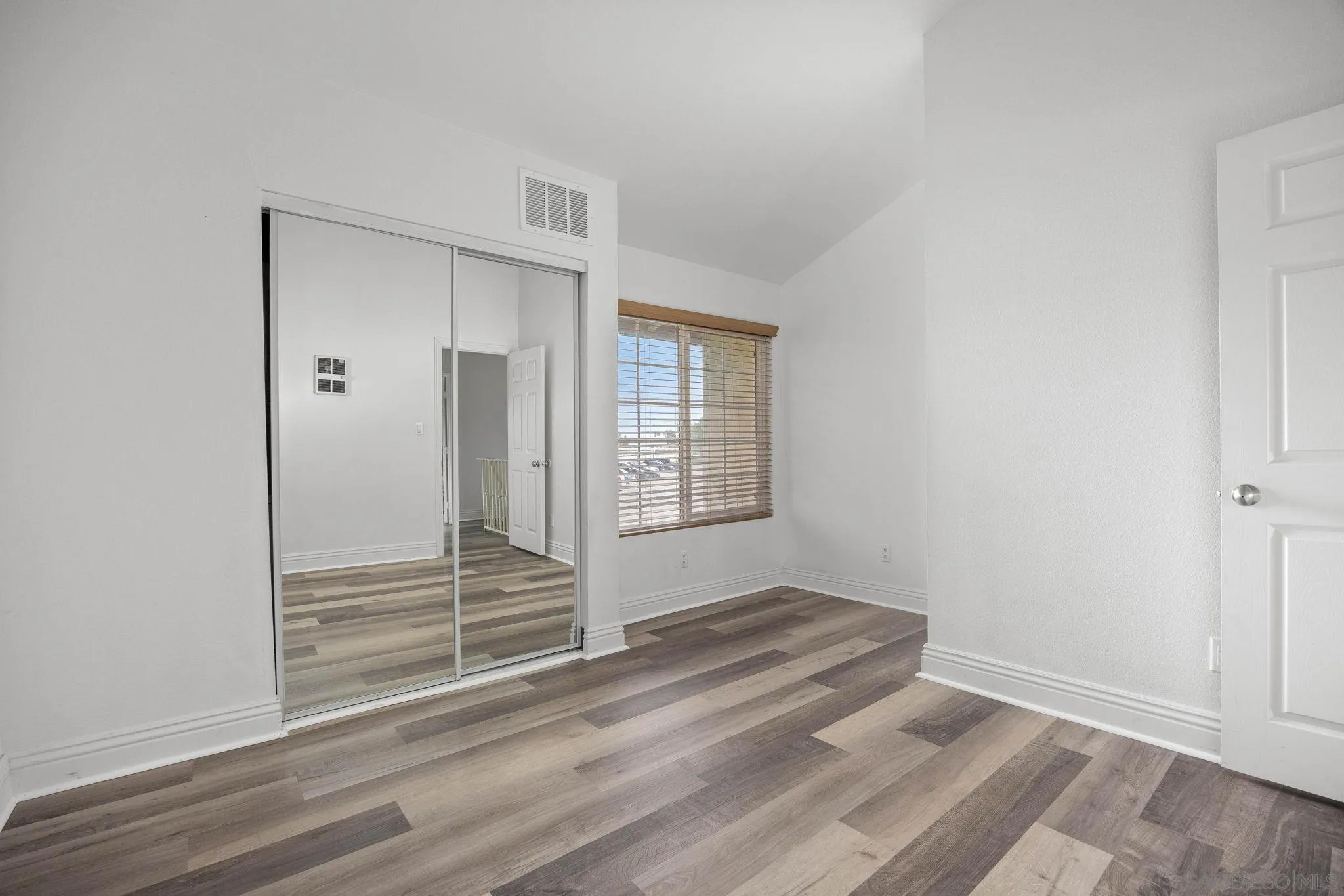 Photo #28: 260009199 Listing: Photo #28