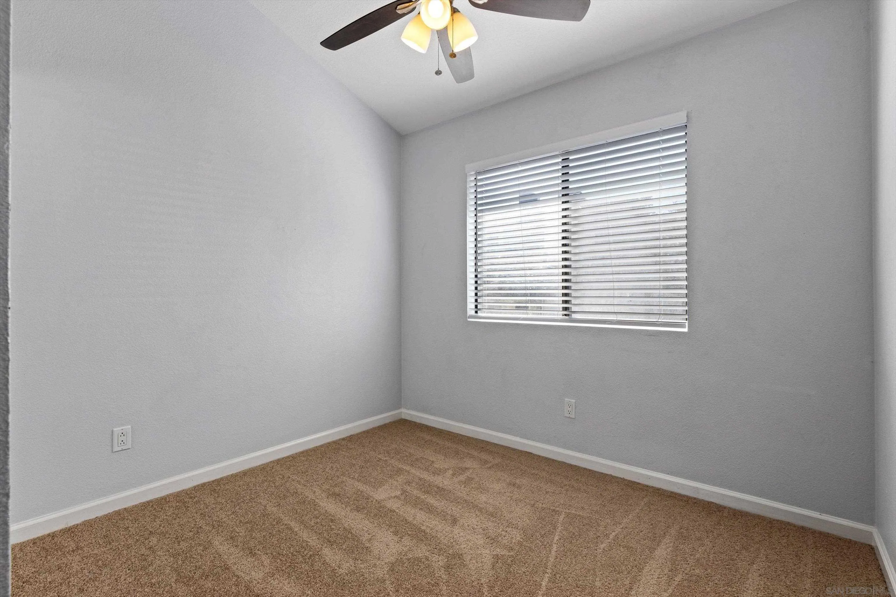 https://cdn.realtyfeed.com/cdn/127/260009202/446b476d45733c21cd0aed30e0214850.webp