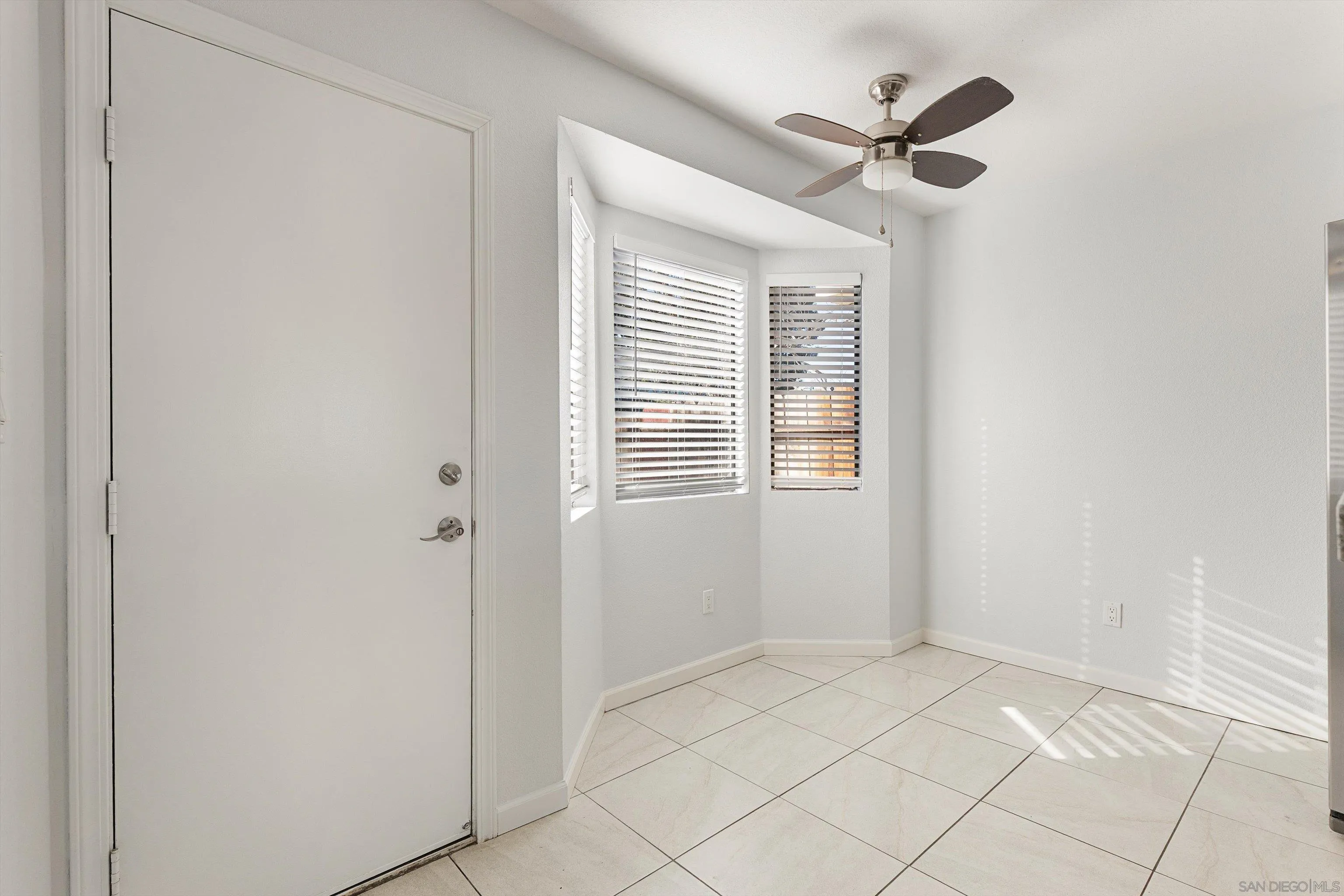 https://cdn.realtyfeed.com/cdn/127/260009202/877627d3160a782771572d3a4c52a9d8.webp