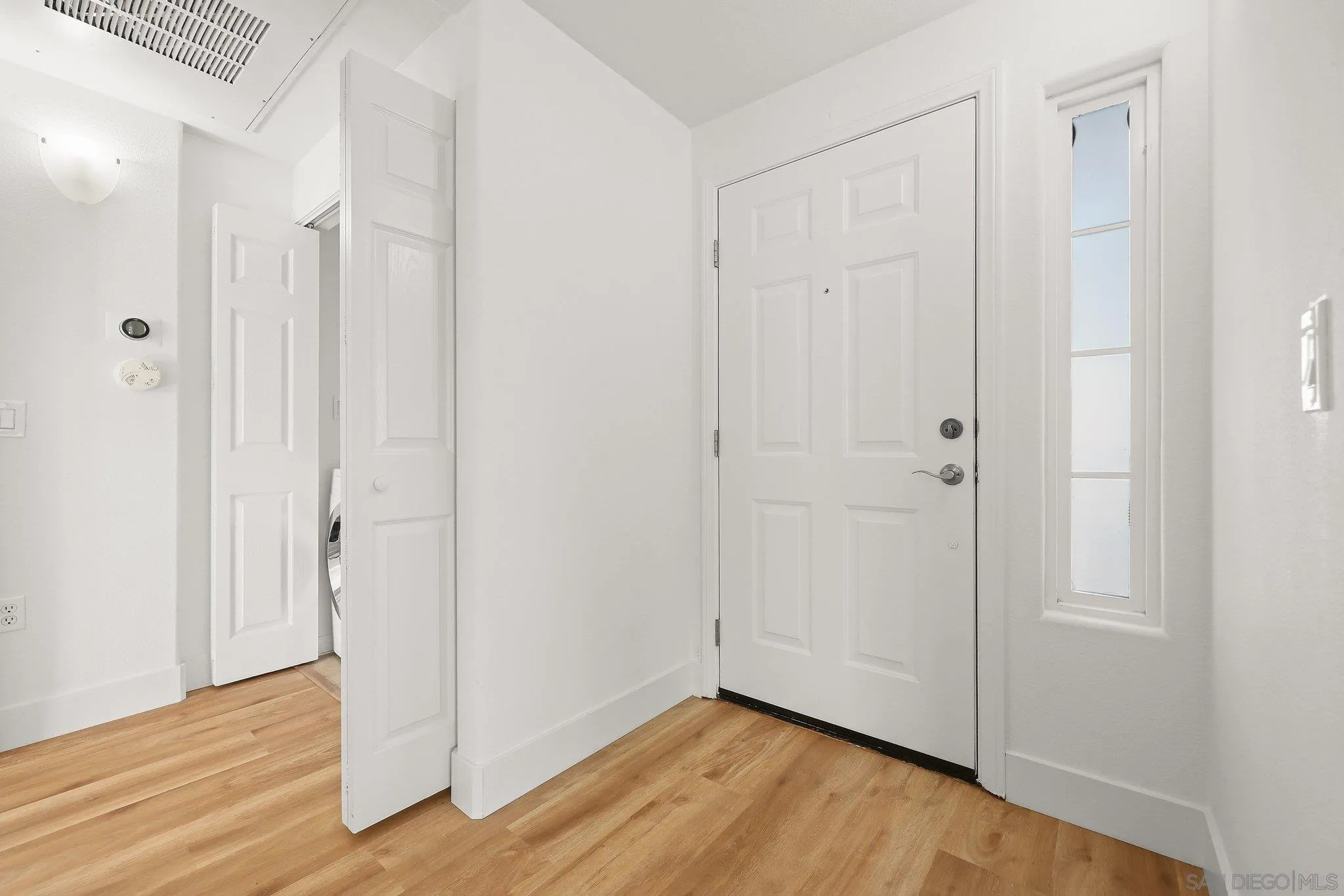 https://cdn.realtyfeed.com/cdn/127/260009206/36167845d9d98180f7a142634f97ae61.webp