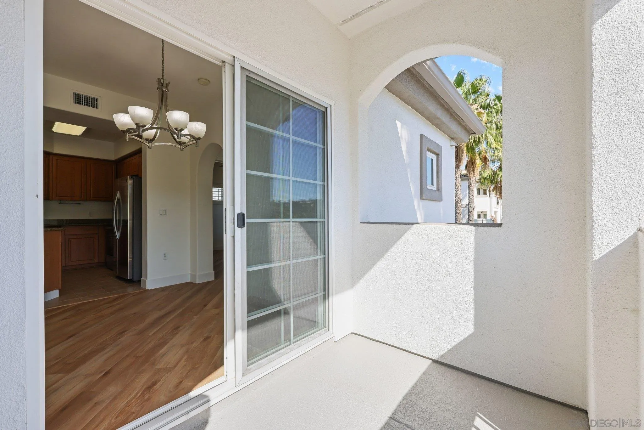 https://cdn.realtyfeed.com/cdn/127/260009206/3861b9bf1fd1b499d301f36cb3662975.webp