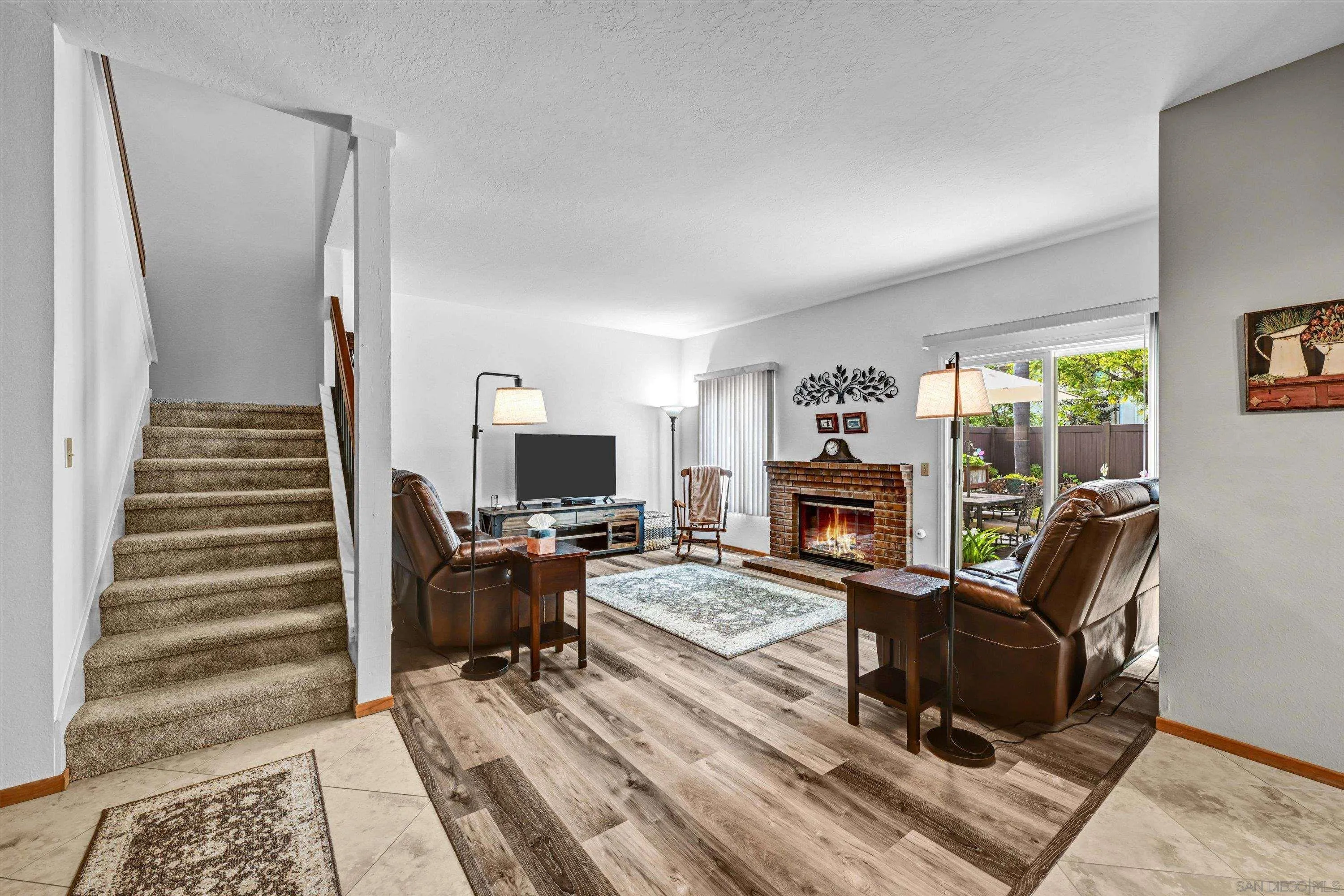 Photo #8: 260009208 Listing: Photo #8