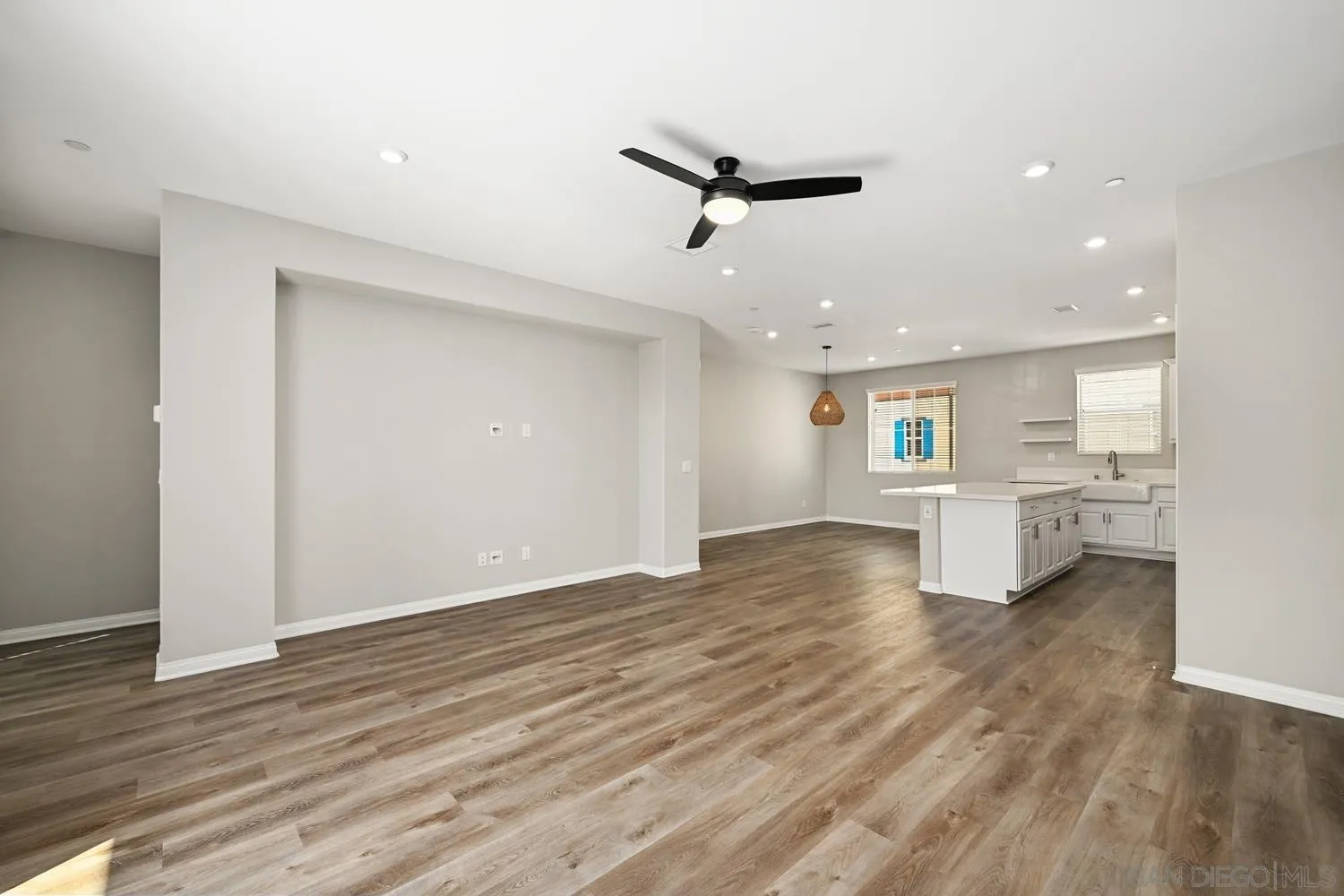 Photo #11: 260009211 Listing: Photo #11