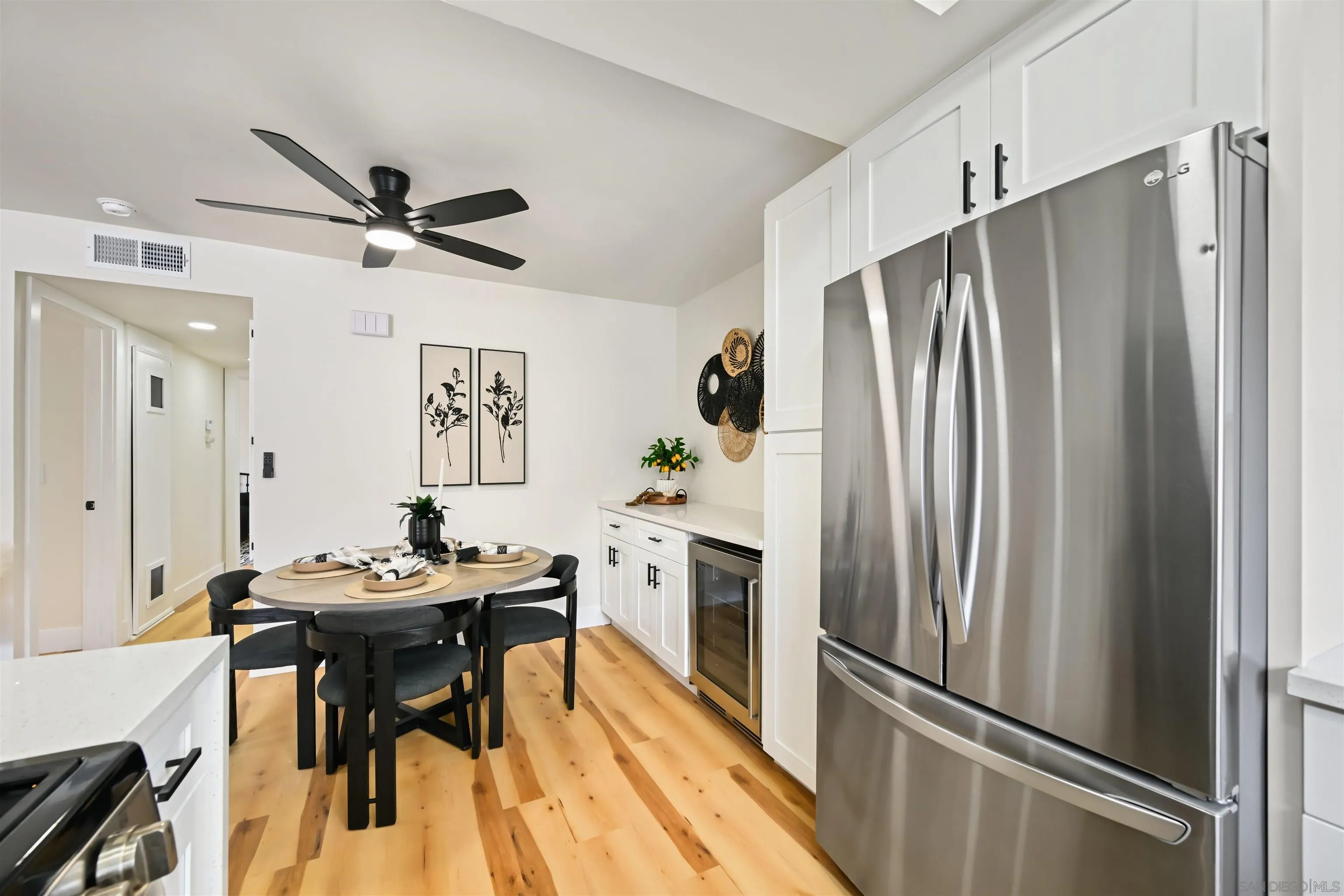 https://cdn.realtyfeed.com/cdn/127/260009214/090a1e88e5f862e1476a72d7847b5bf4.webp