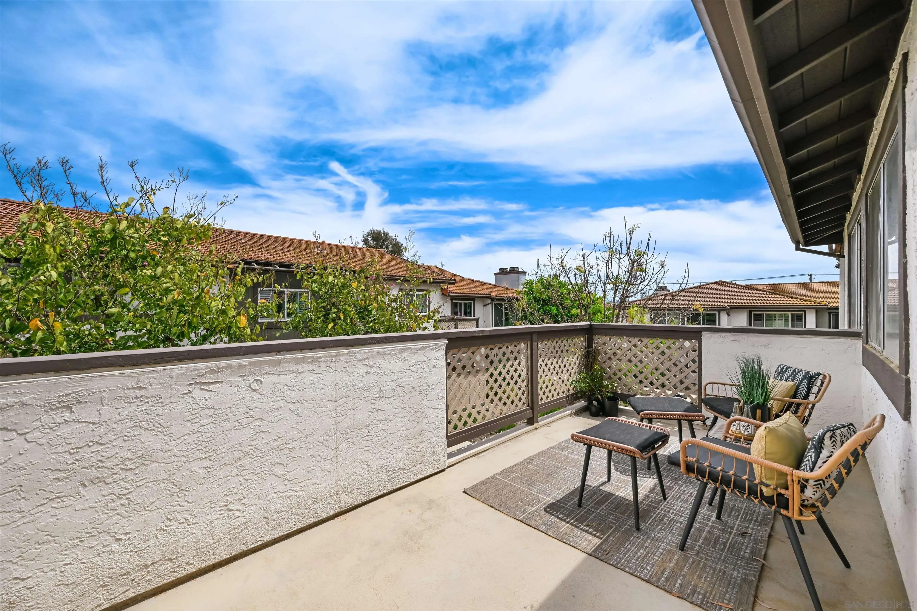 https://cdn.realtyfeed.com/cdn/127/260009214/839315cce4a2597ad2ea943d7157b413.webp