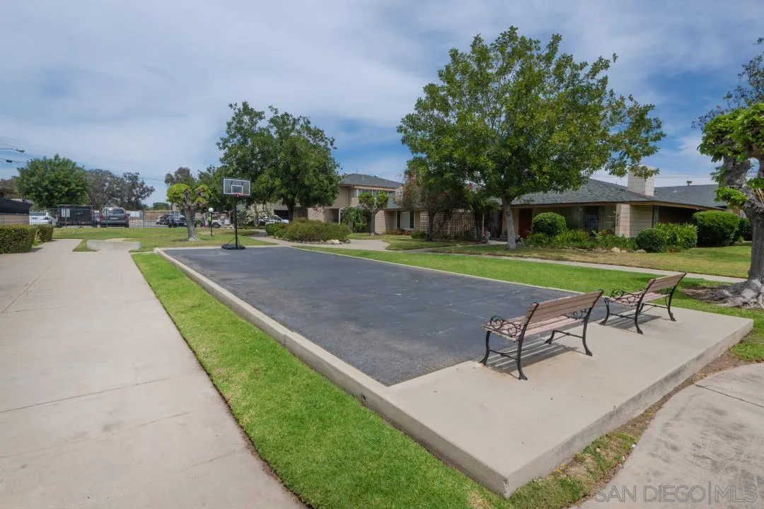 Photo #17: 260009215 Listing: Photo #17