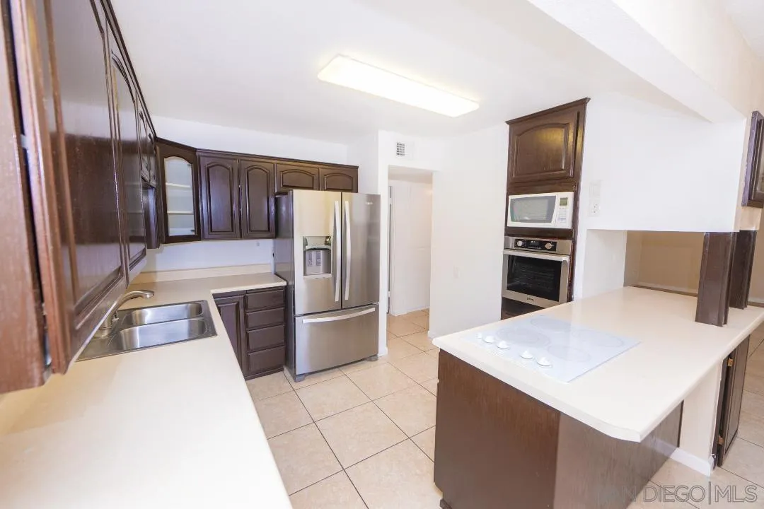 Photo #7: 260009215 Listing: Photo #7