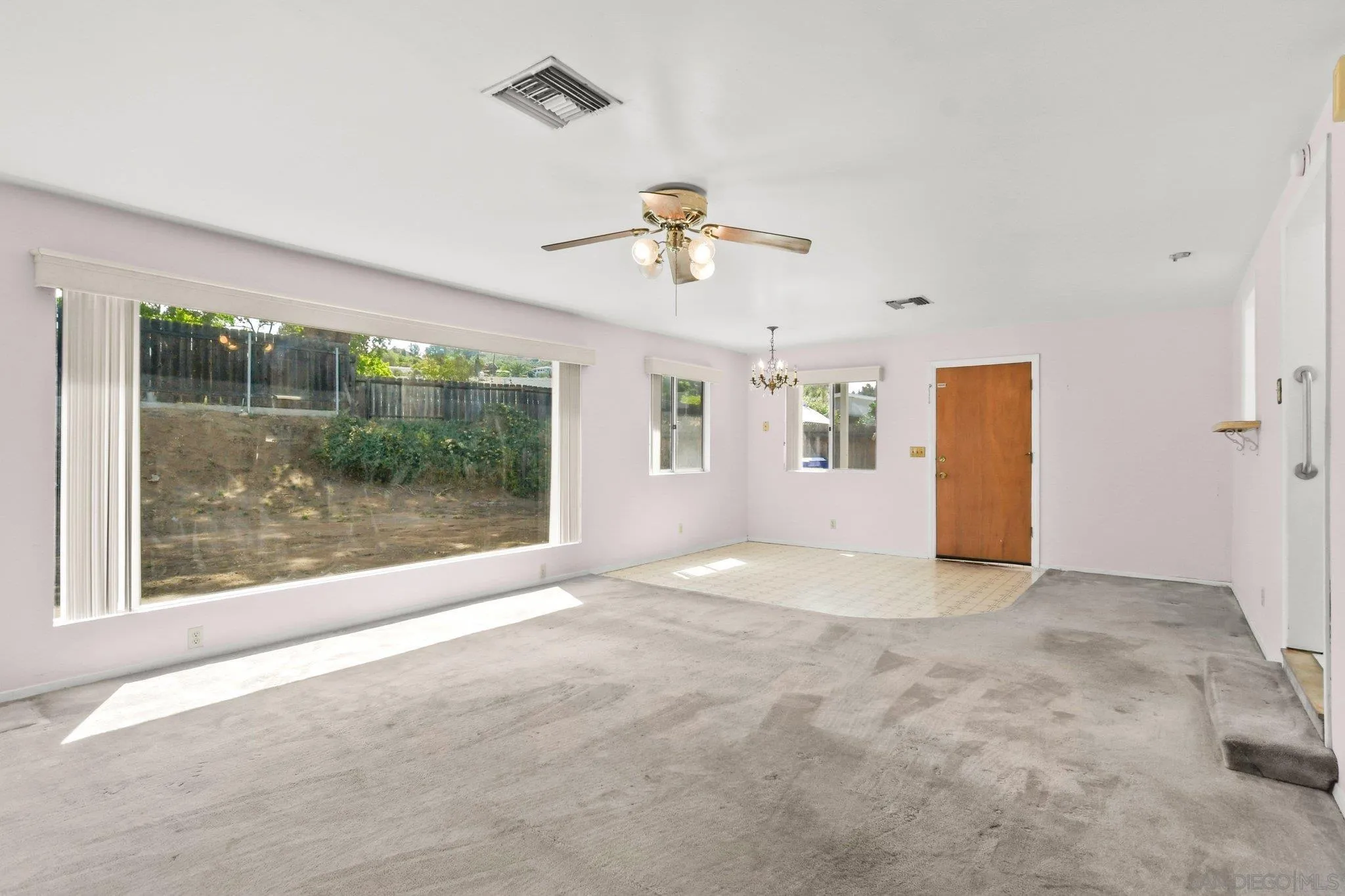 877 Alveda Avenue, El Cajon, CA, 92019