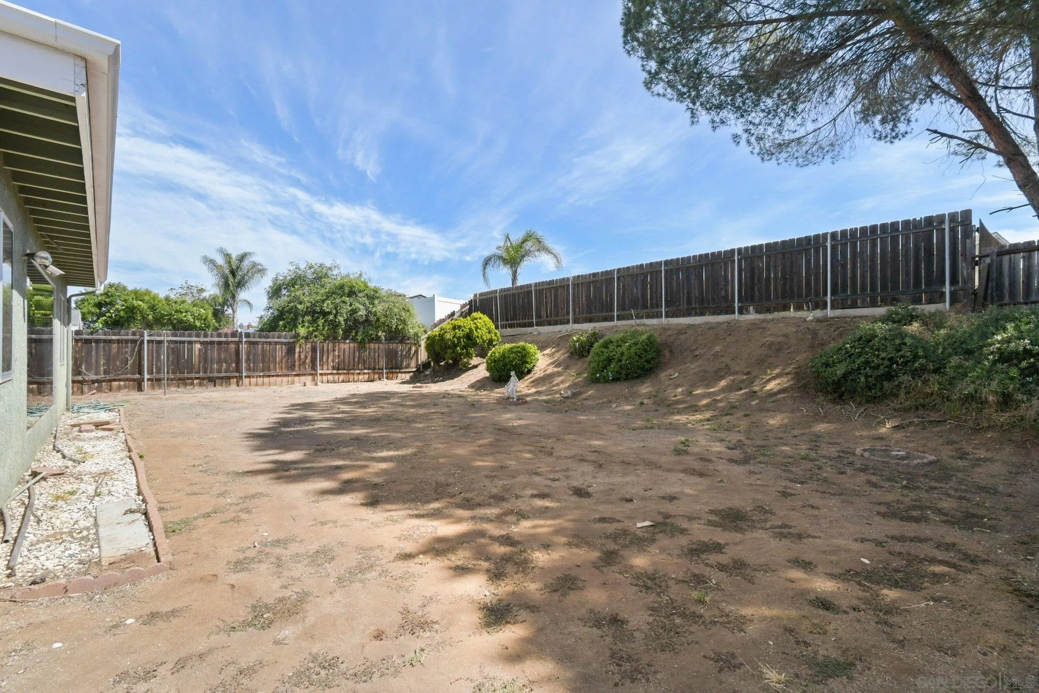 877 Alveda Avenue, El Cajon, CA, 92019