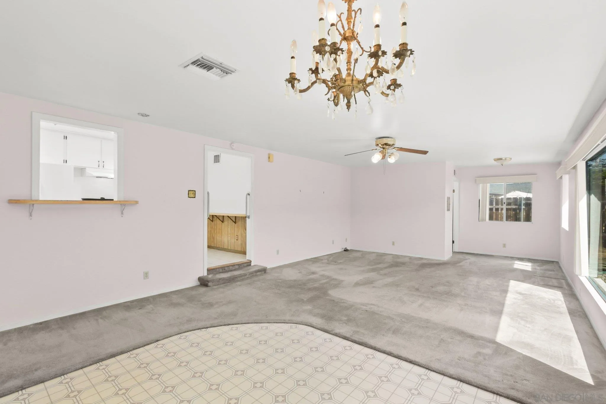 877 Alveda Avenue, El Cajon, CA, 92019