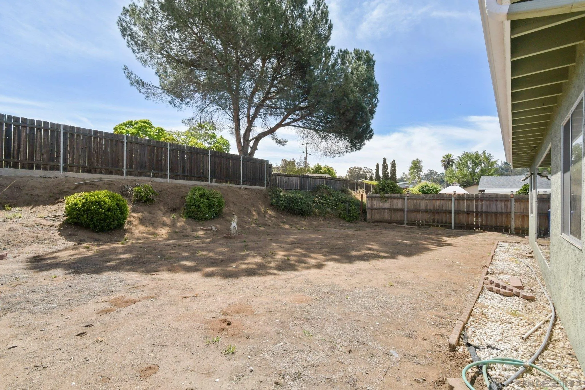 877 Alveda Avenue, El Cajon, CA, 92019