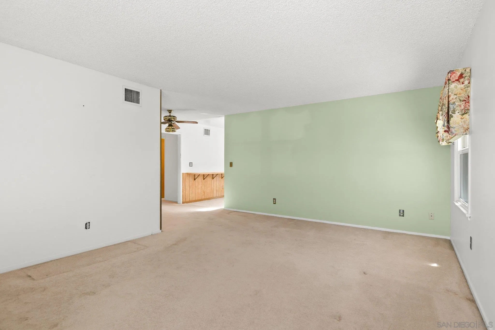 877 Alveda Avenue, El Cajon, CA, 92019