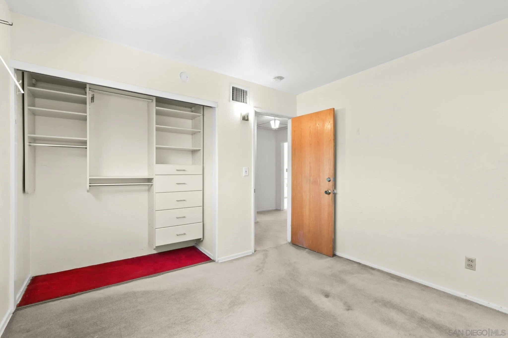 877 Alveda Avenue, El Cajon, CA, 92019