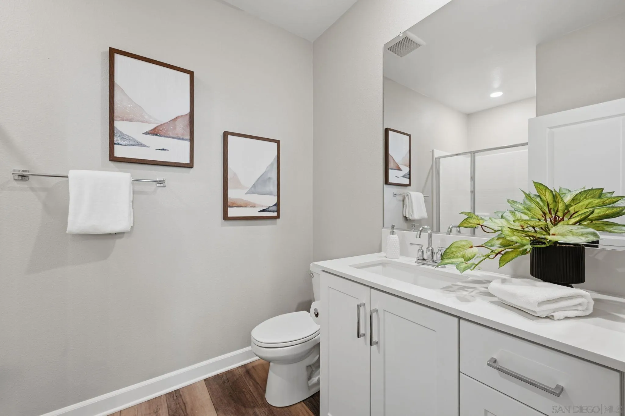 Photo #10: 260009217 Listing: Photo #10