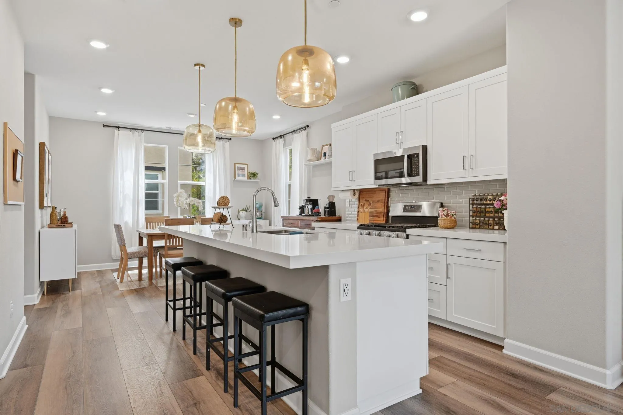 Photo #17: 260009217 Listing: Photo #17